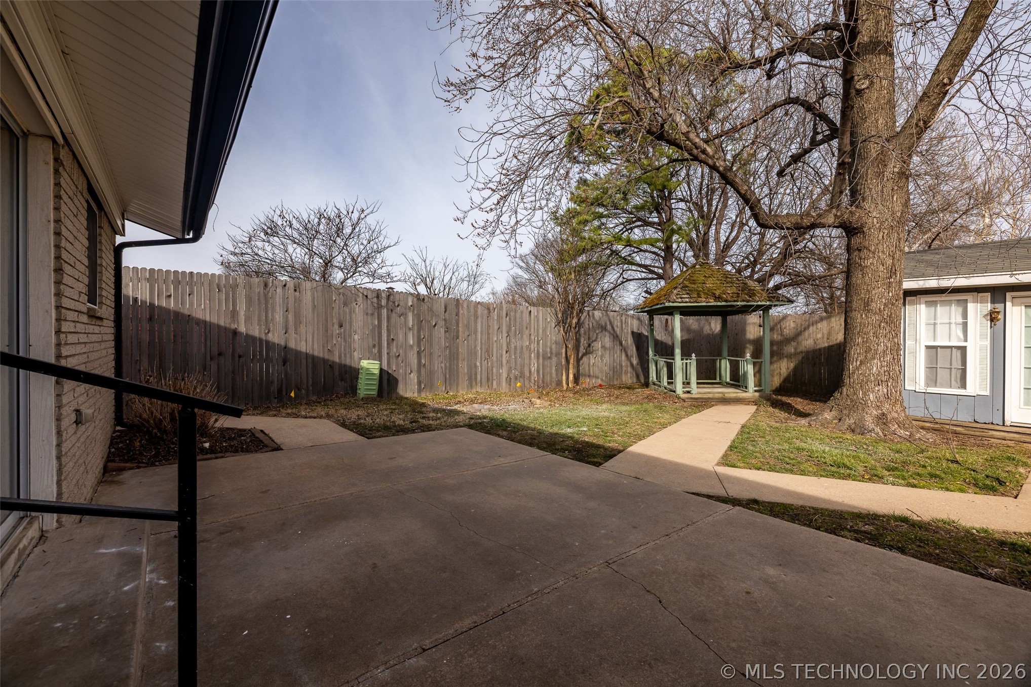 3009 S Elm Avenue Property Photo 34