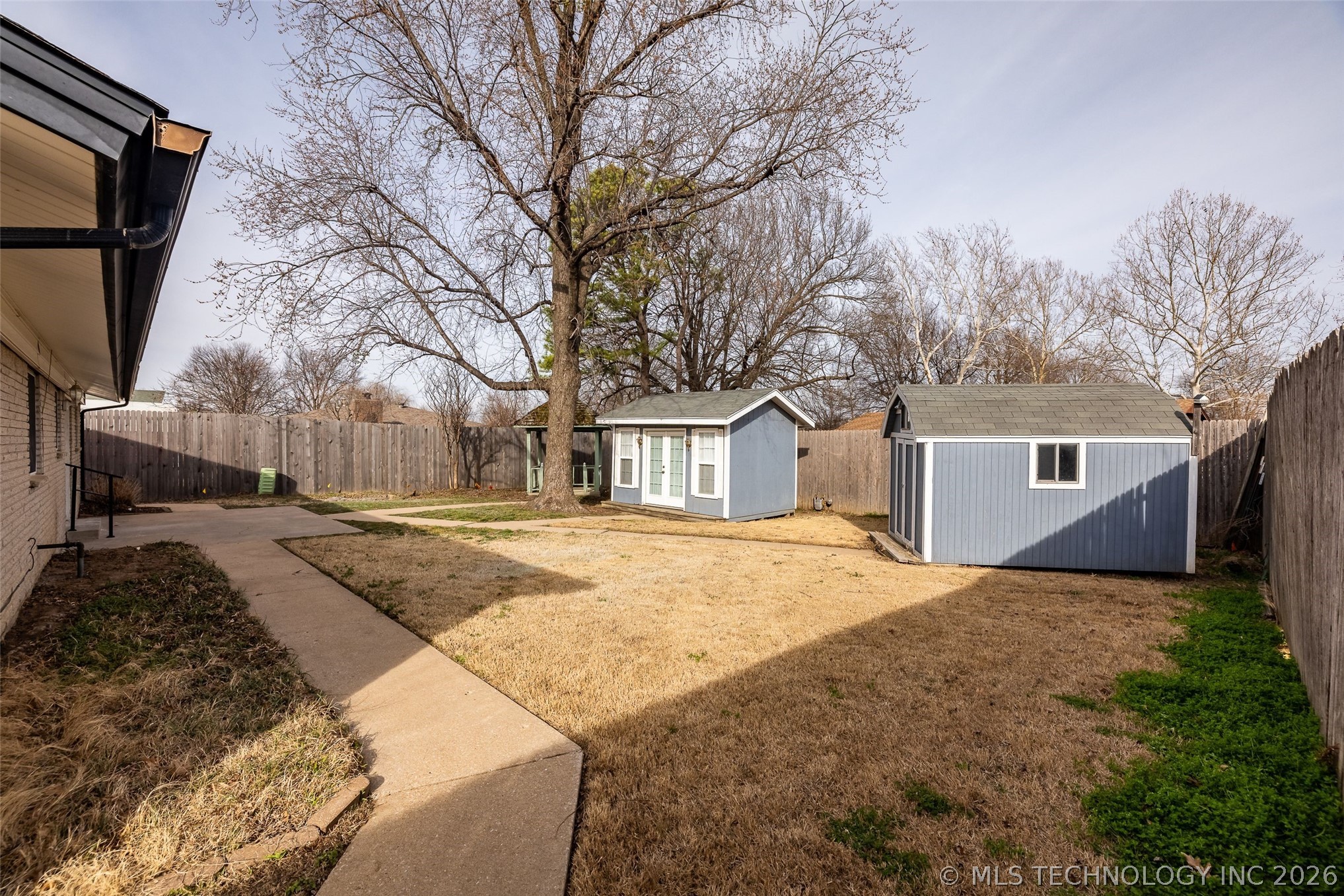 3009 S Elm Avenue Property Photo 36