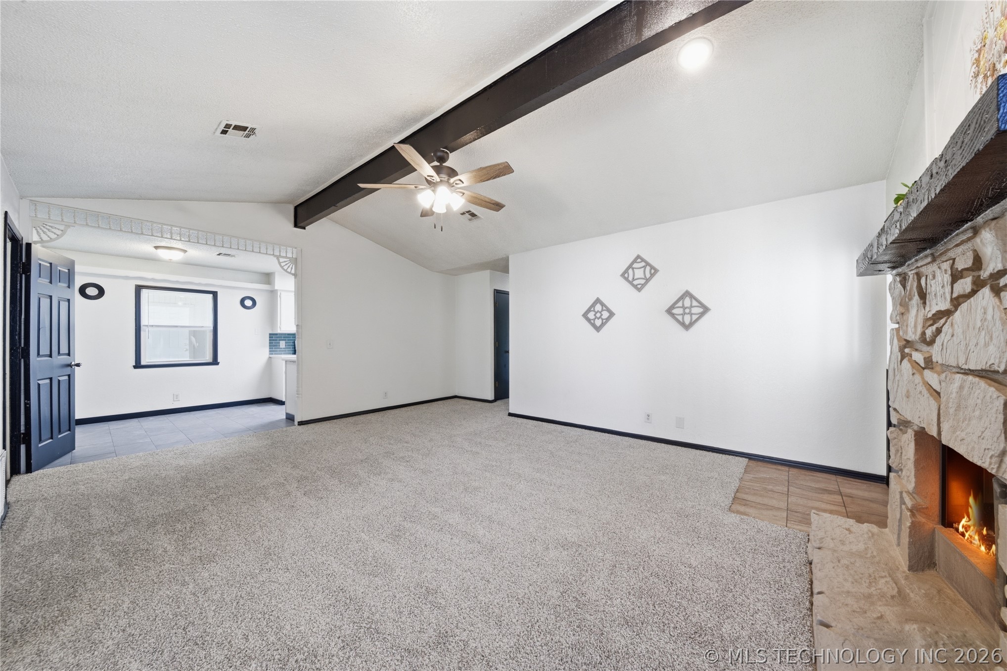1526 E 67th Court Property Photo 6