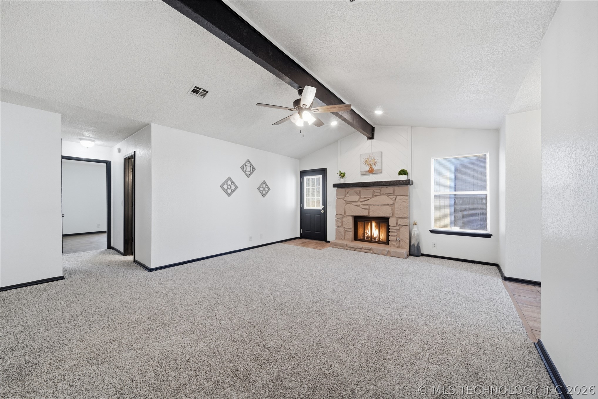 1526 E 67th Court Property Photo 8