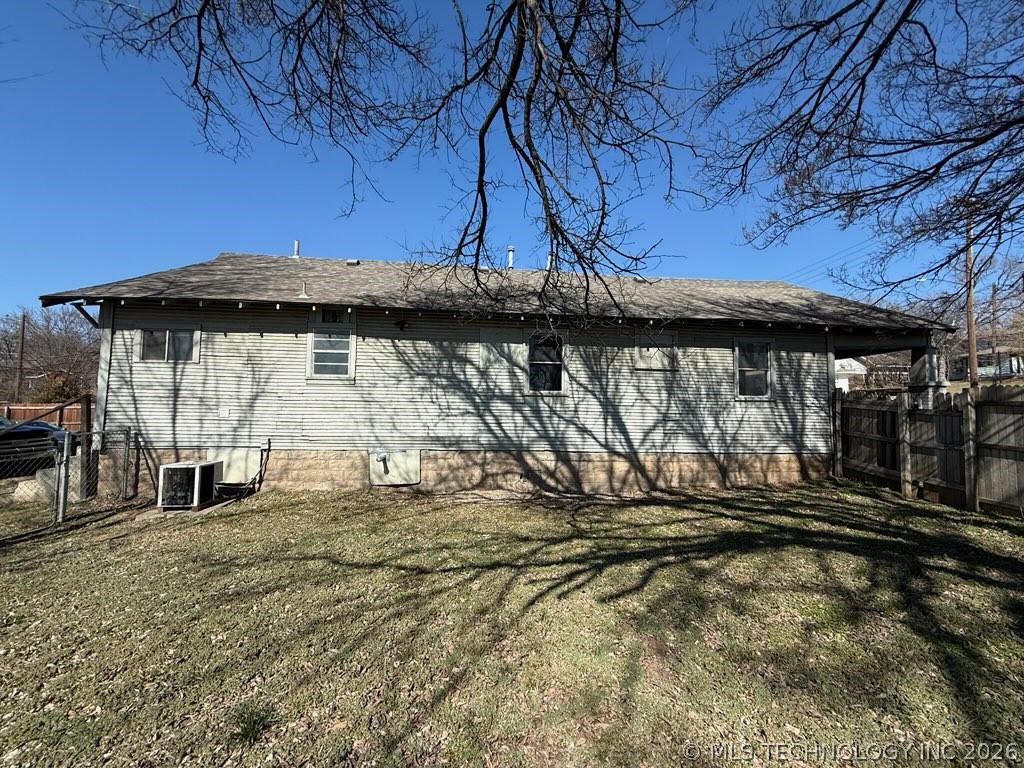 148 N Union Avenue Property Photo 17