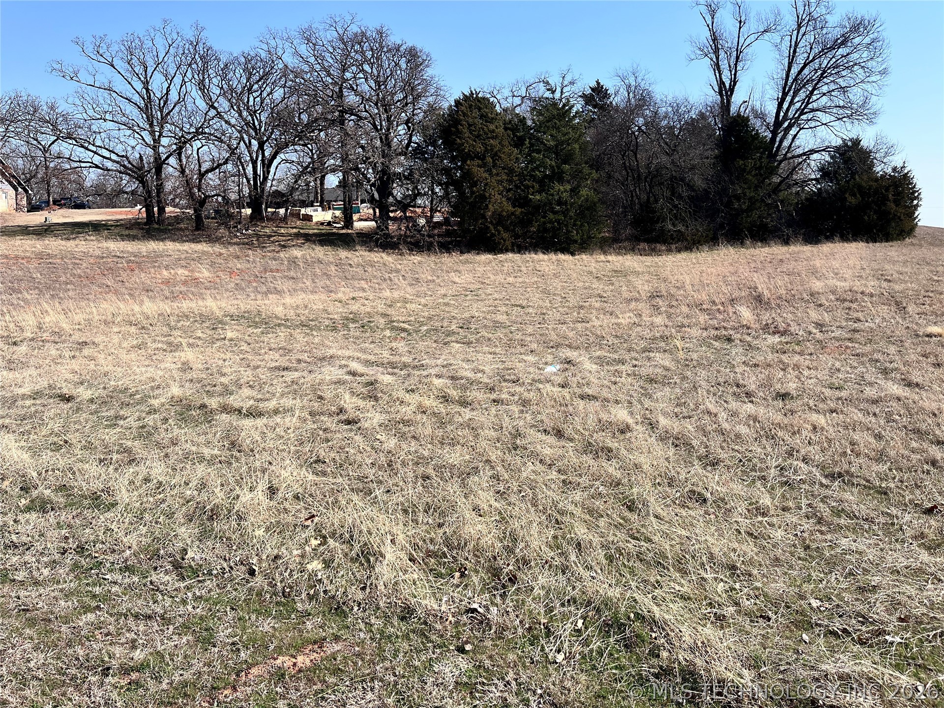 11522 S Churchhill Downs Property Photo 3