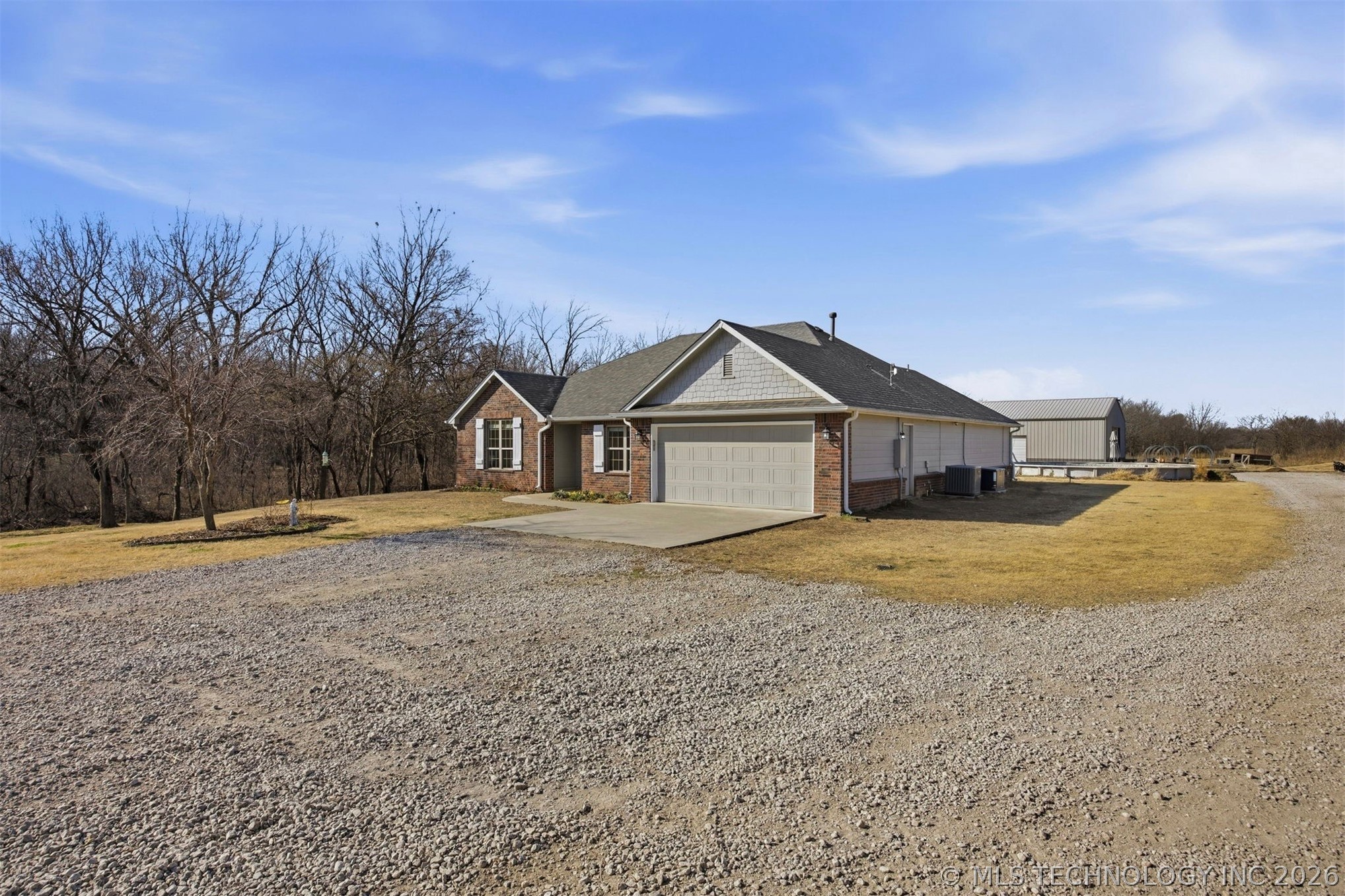 14902 E 370 Road Property Photo 5