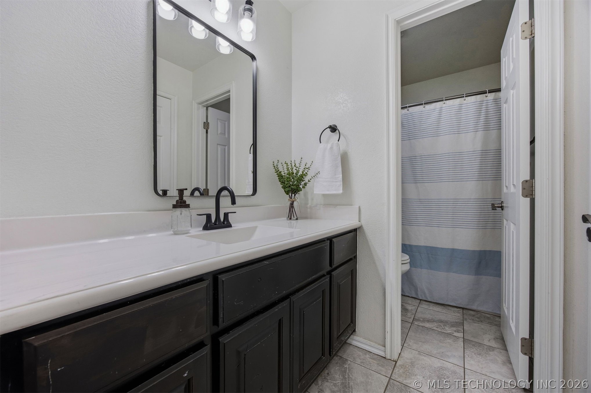 14902 E 370 Road Property Photo 27