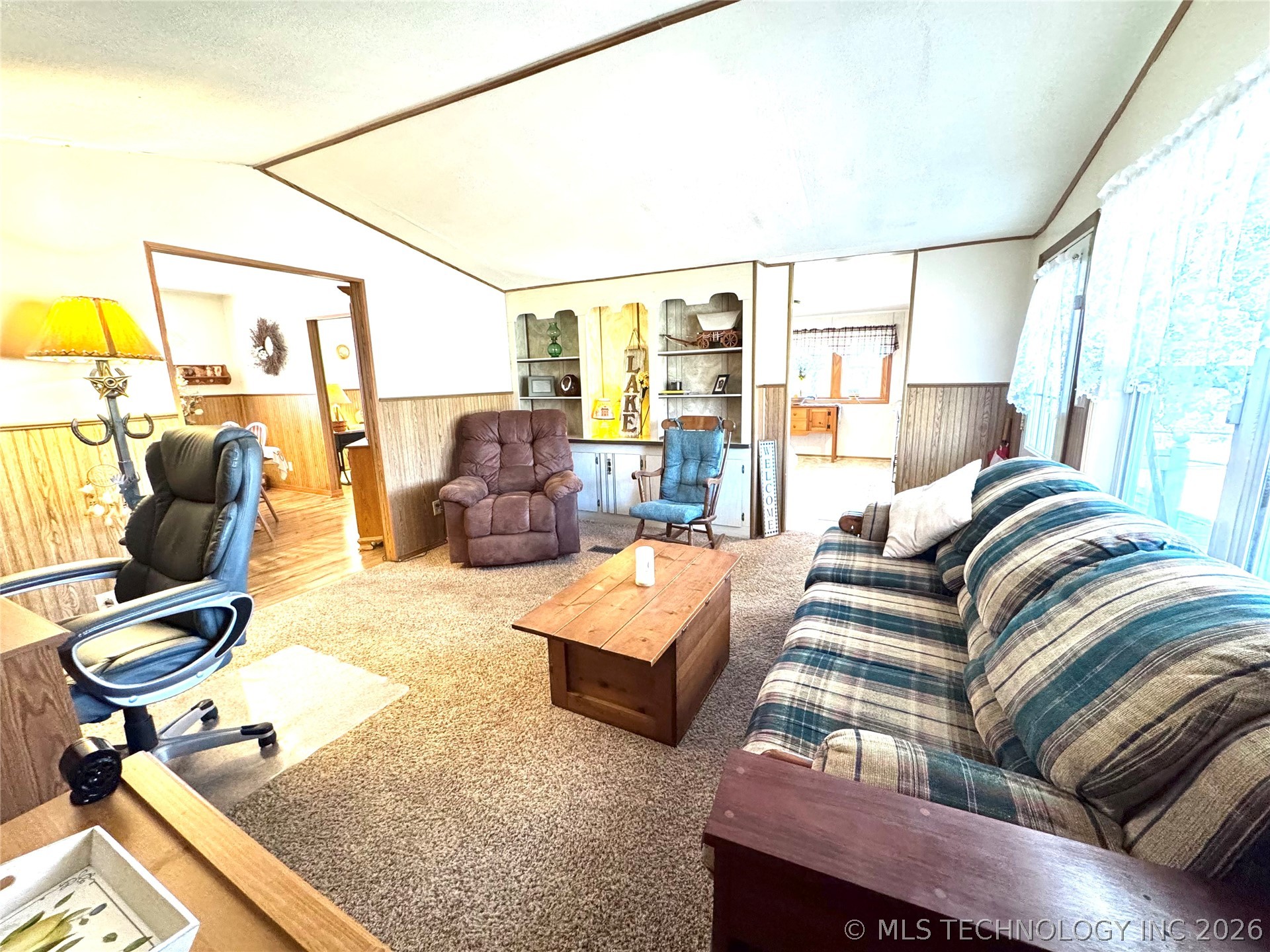 39 Honeydo Lane Property Photo 28