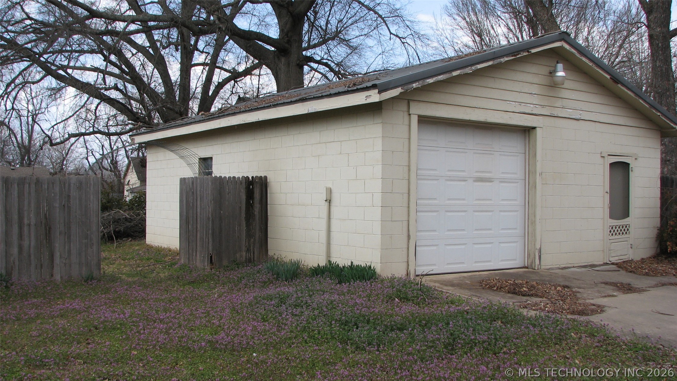 328 S Fairland Avenue Property Photo 4