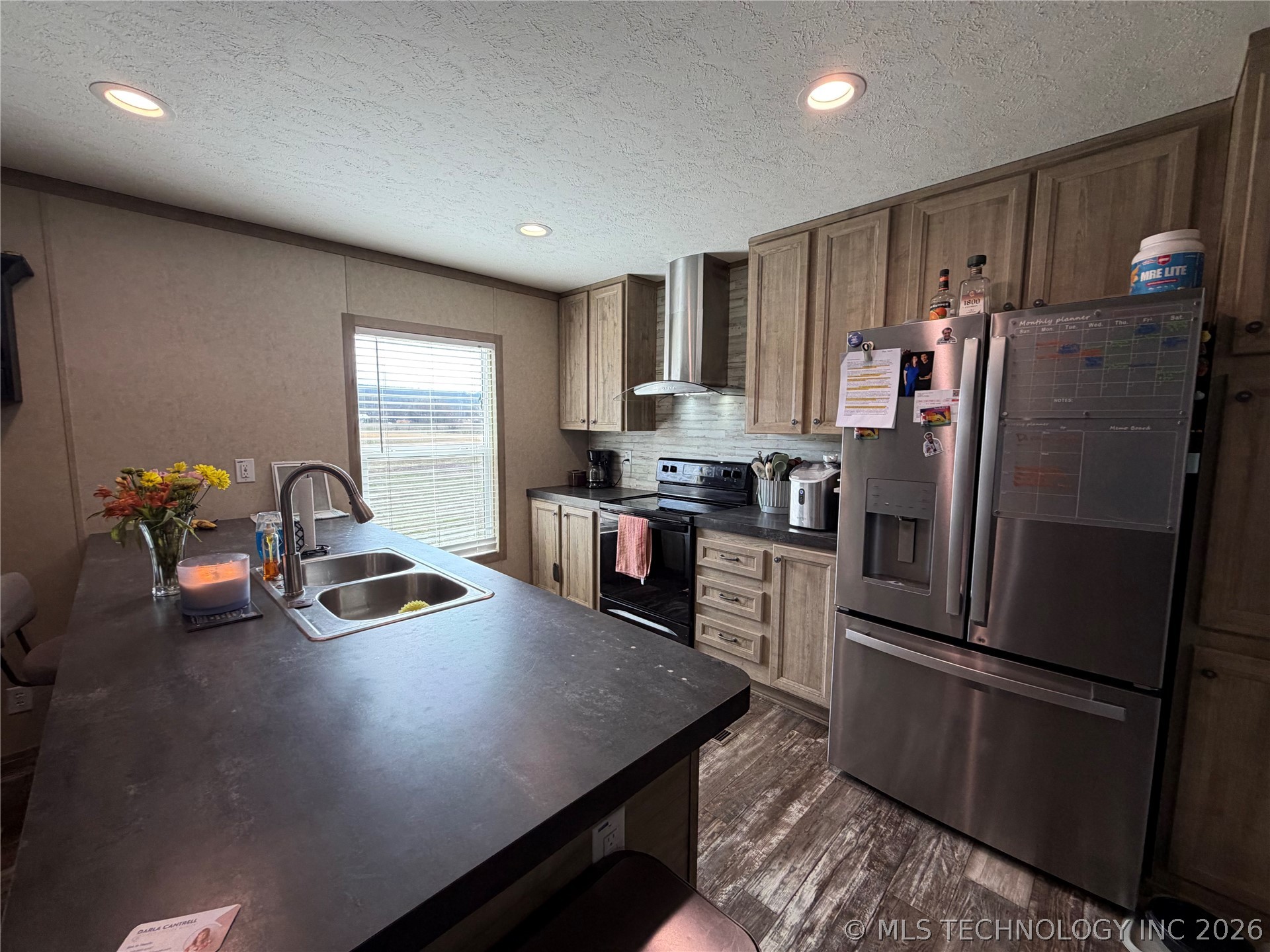 112 N Painted Wolf Road Property Photo 7