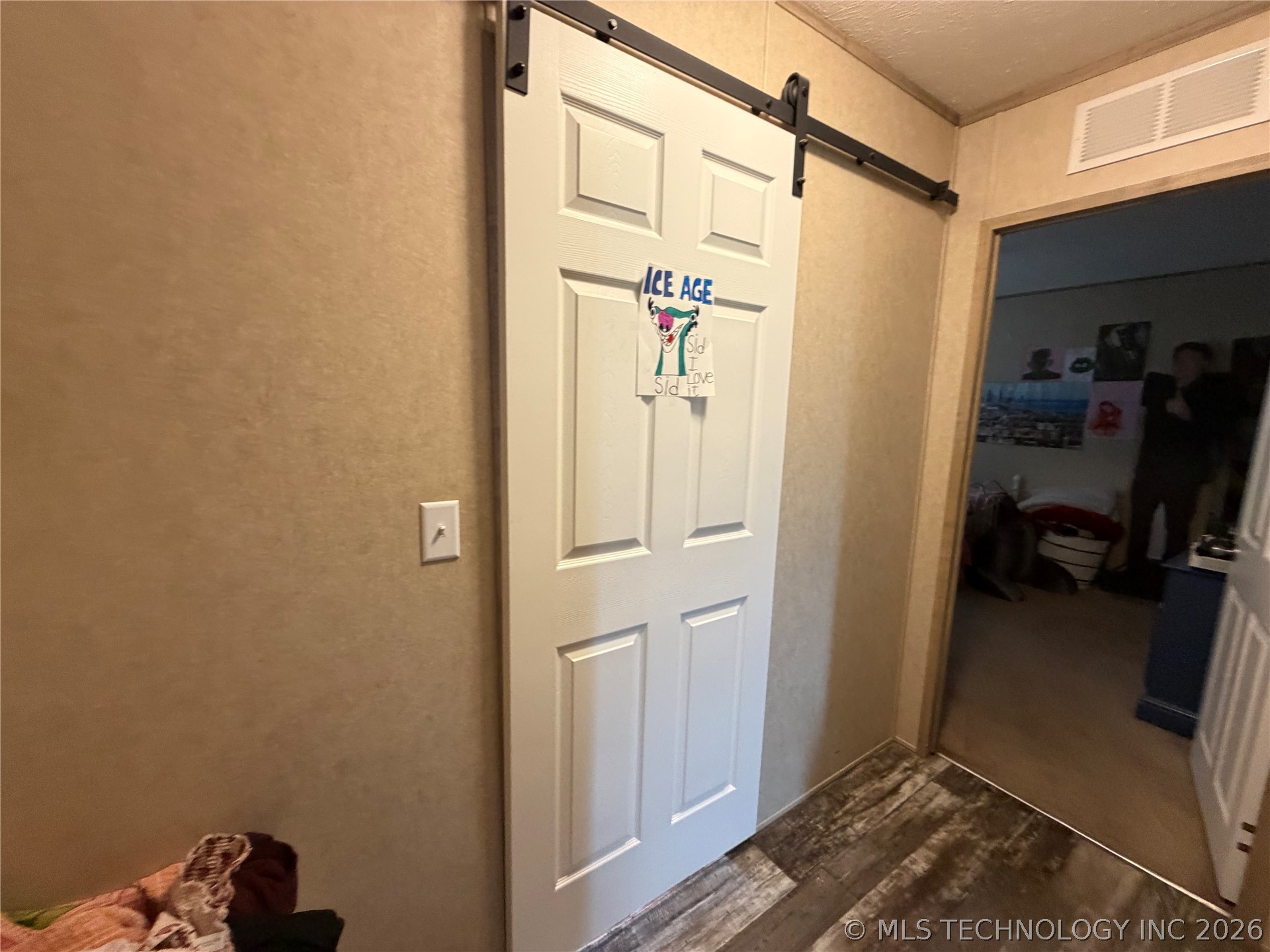 112 N Painted Wolf Road Property Photo 26