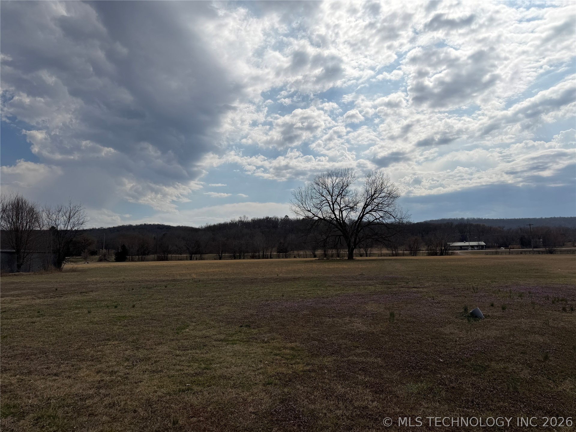 112 N Painted Wolf Road Property Photo 34