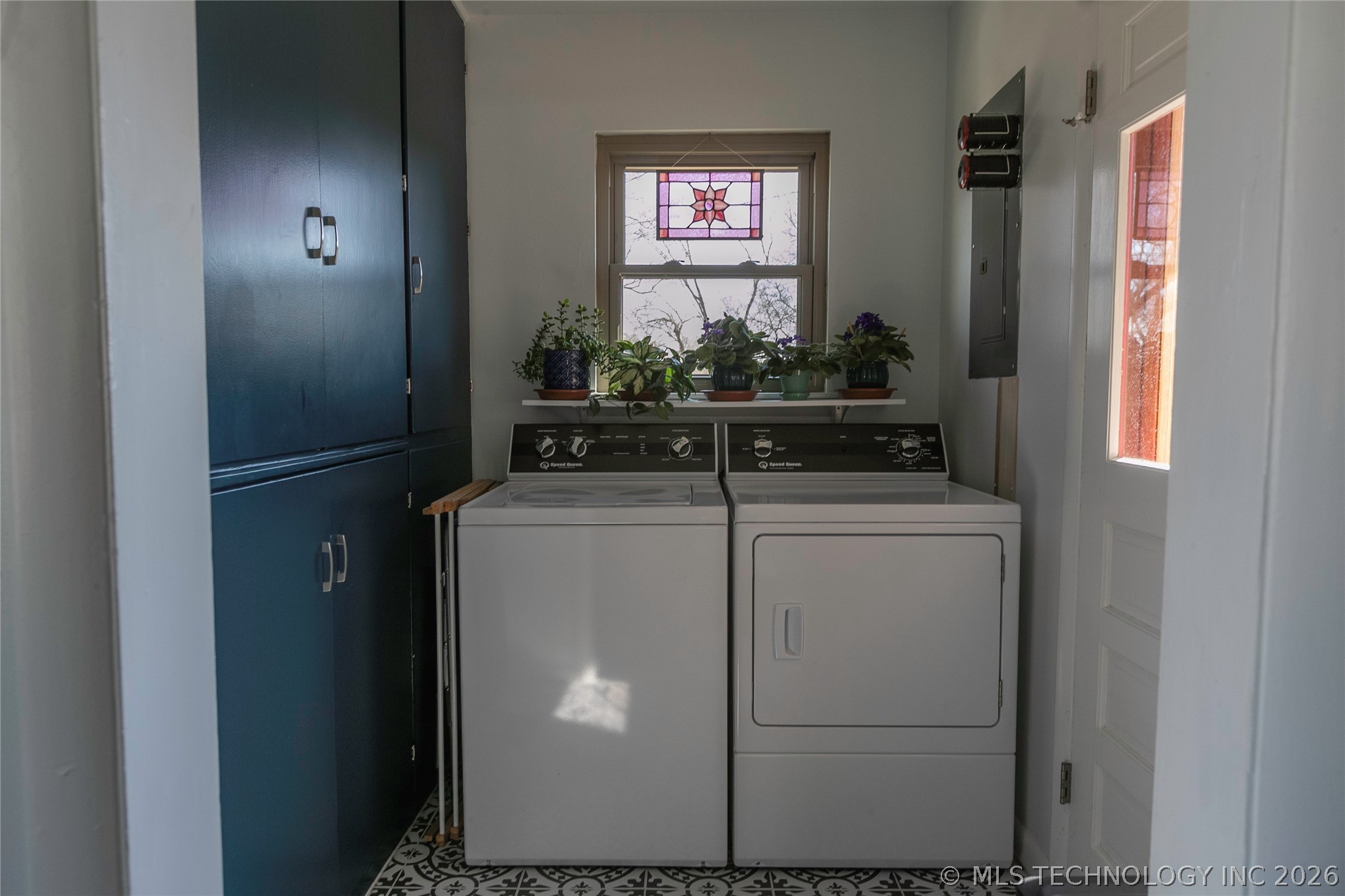 707 S Cherokee Street Property Photo 14