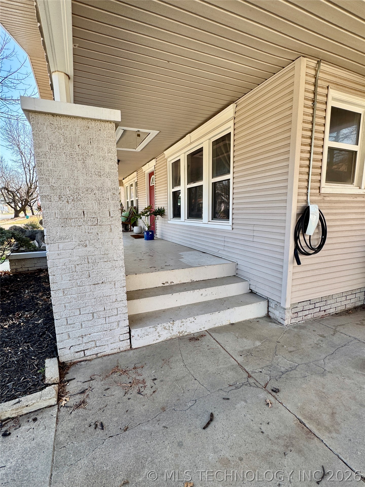 321 Wheeler Street Property Photo 4