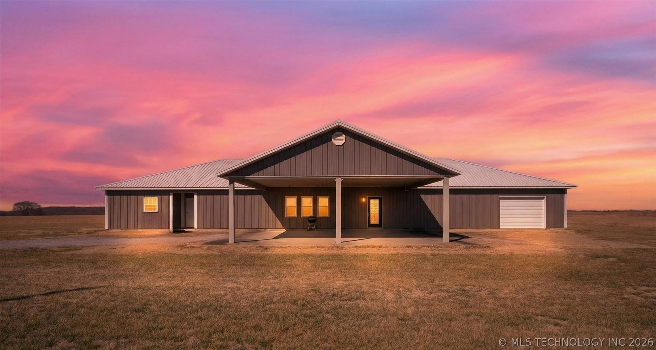 2600 W 410 Road Property Photo 1