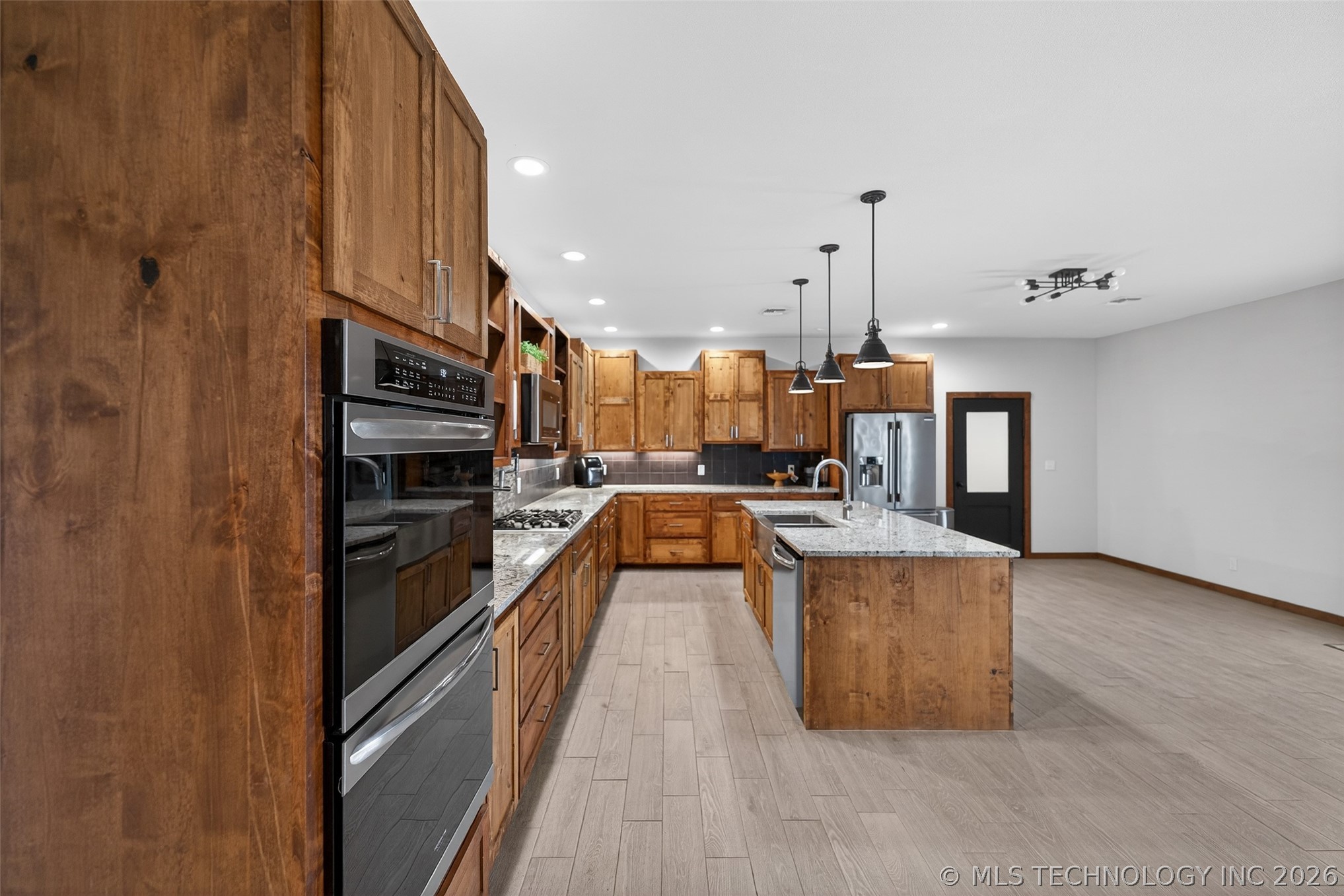 2600 W 410 Road Property Photo 11