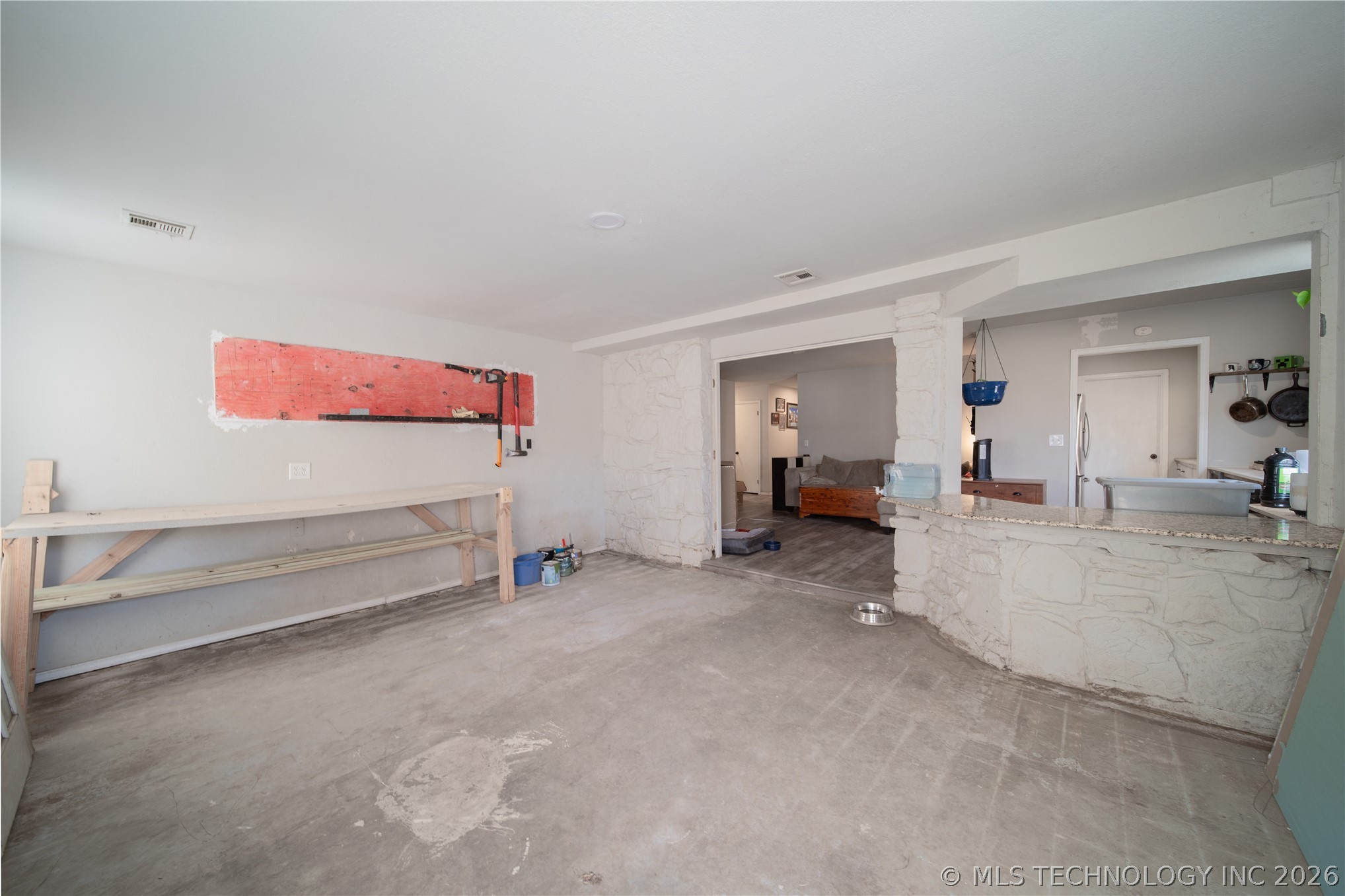 125 W Austin Street Property Photo 16