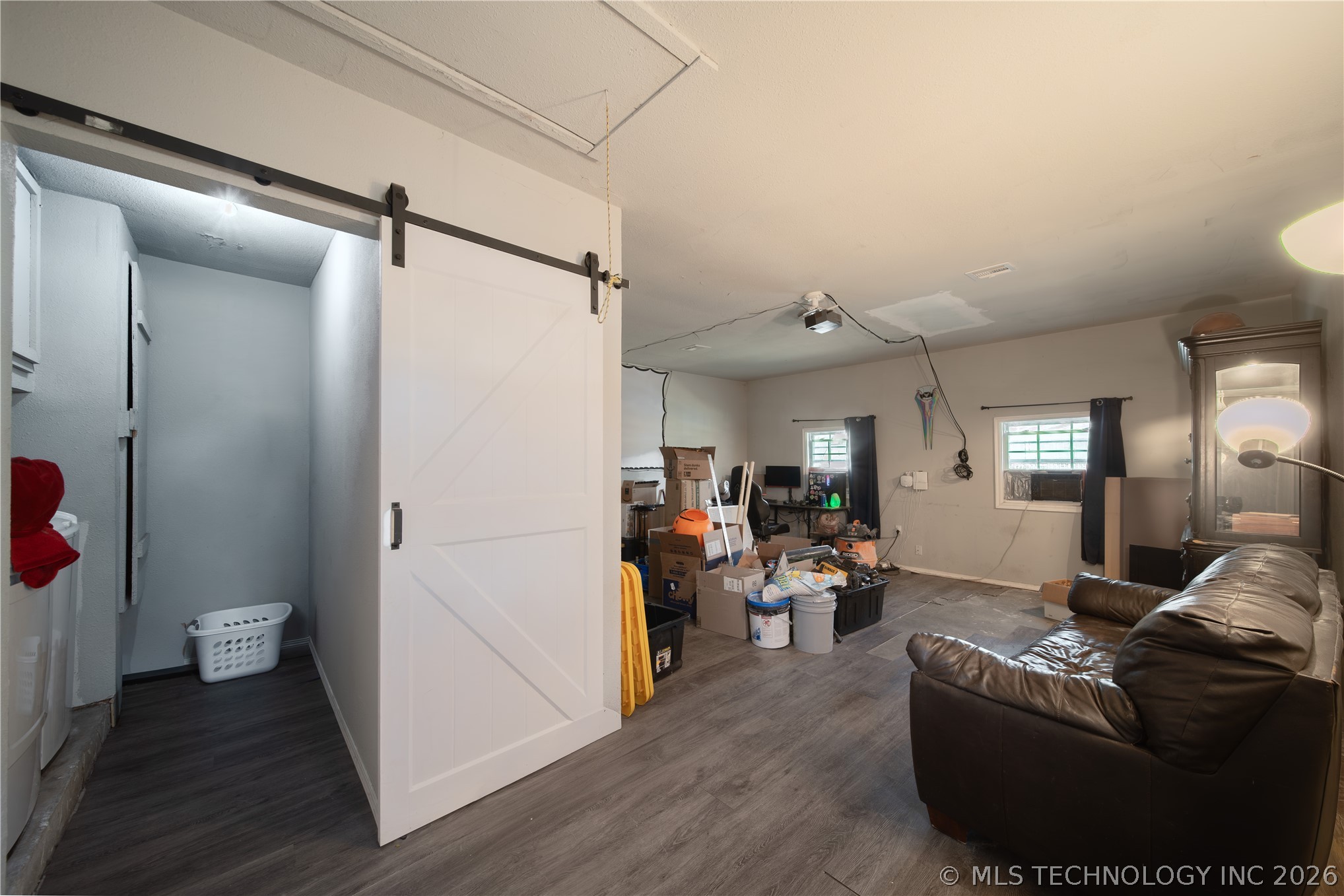 125 W Austin Street Property Photo 17