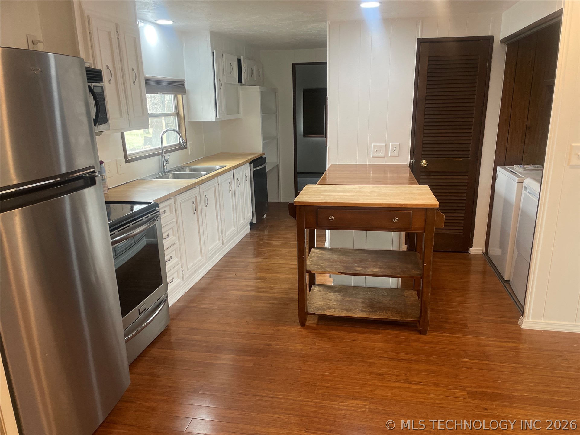 428831 E 1131 Road Property Photo 11
