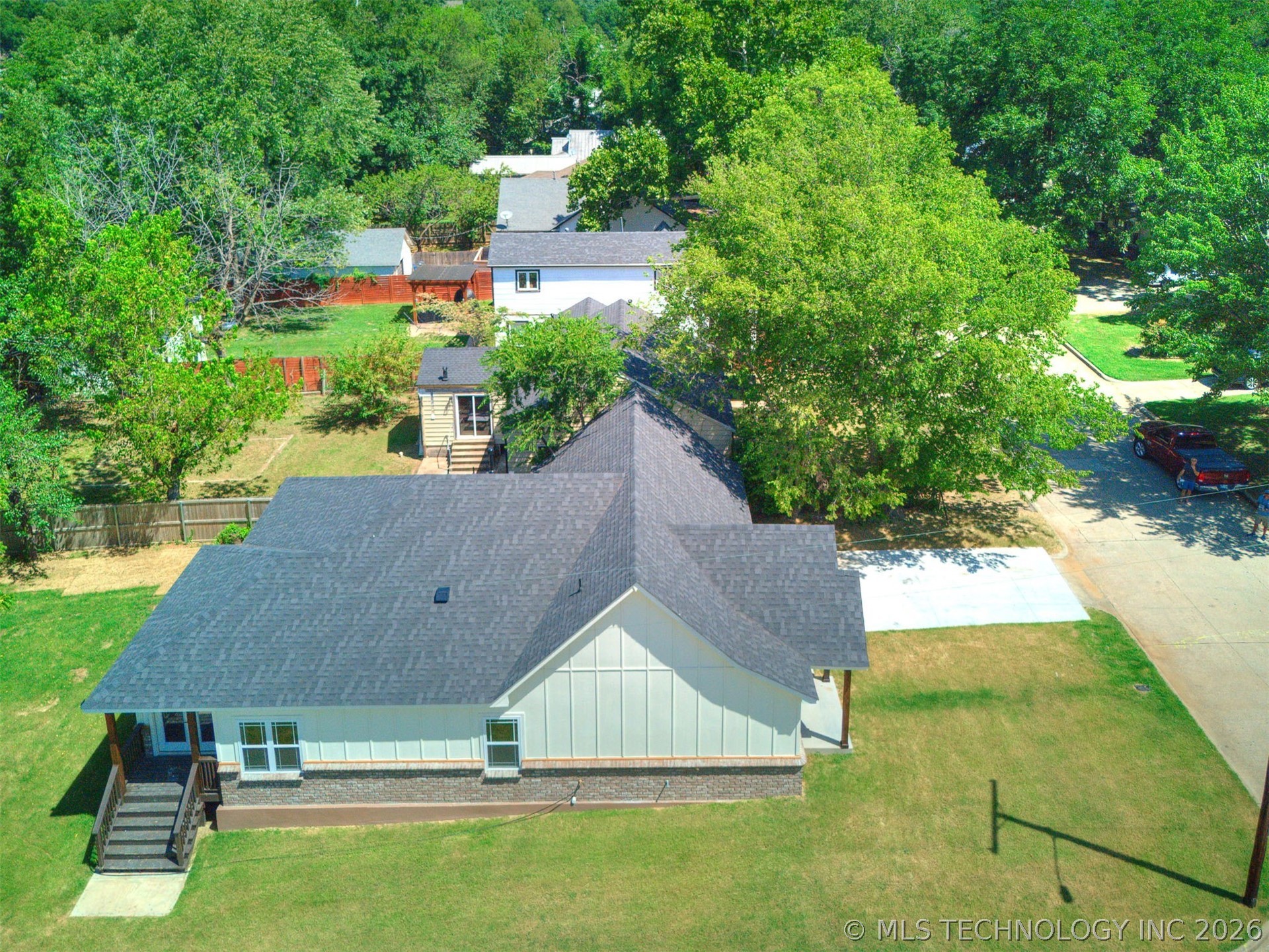448 S Quebec Avenue Property Photo 8
