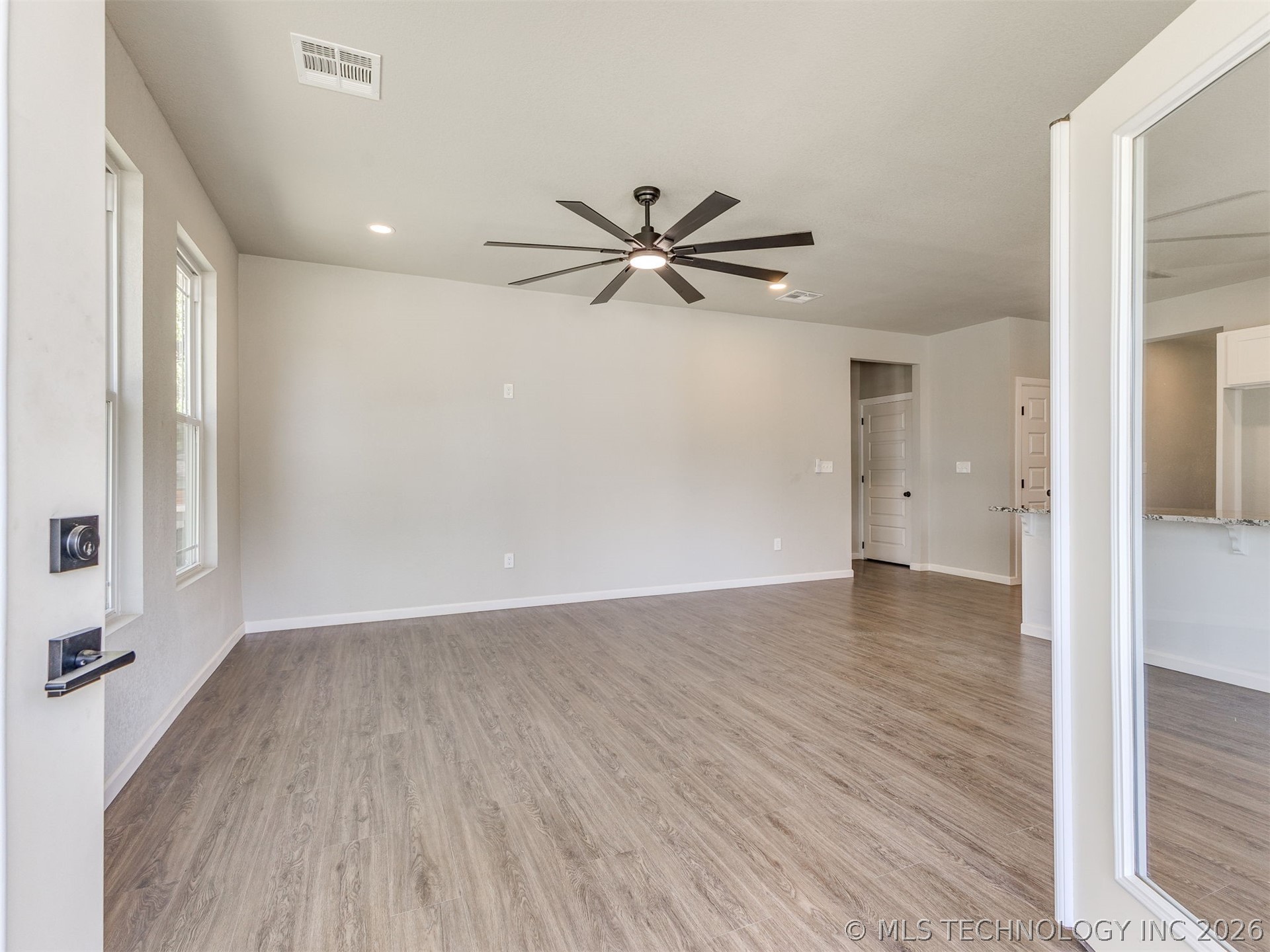 448 S Quebec Avenue Property Photo 12