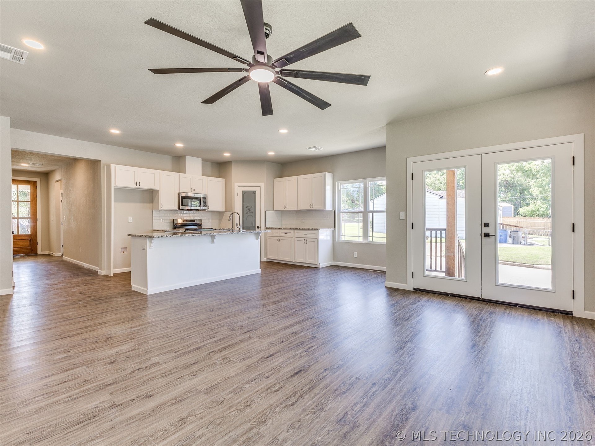 448 S Quebec Avenue Property Photo 17