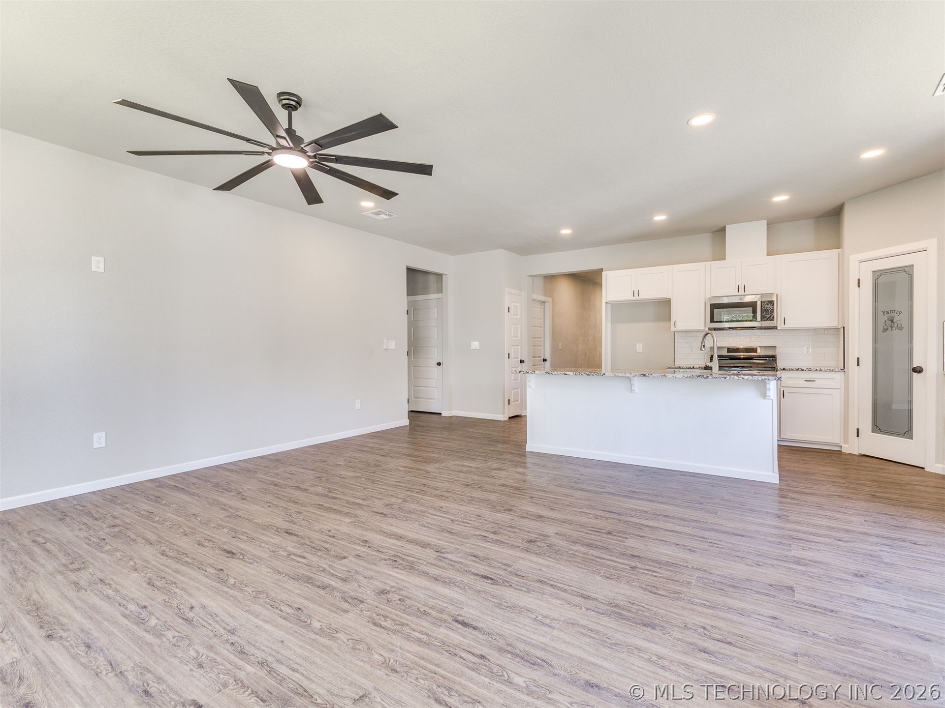 448 S Quebec Avenue Property Photo 18