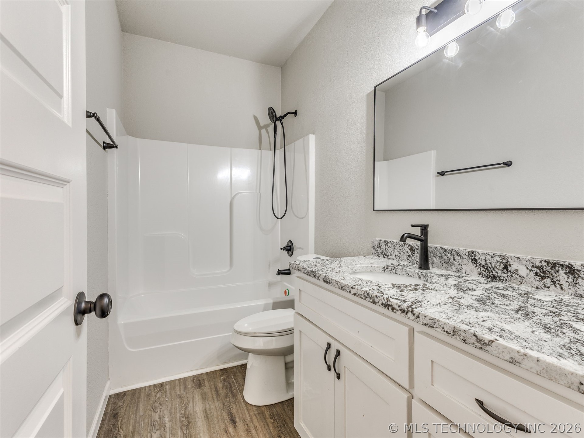 448 S Quebec Avenue Property Photo 29