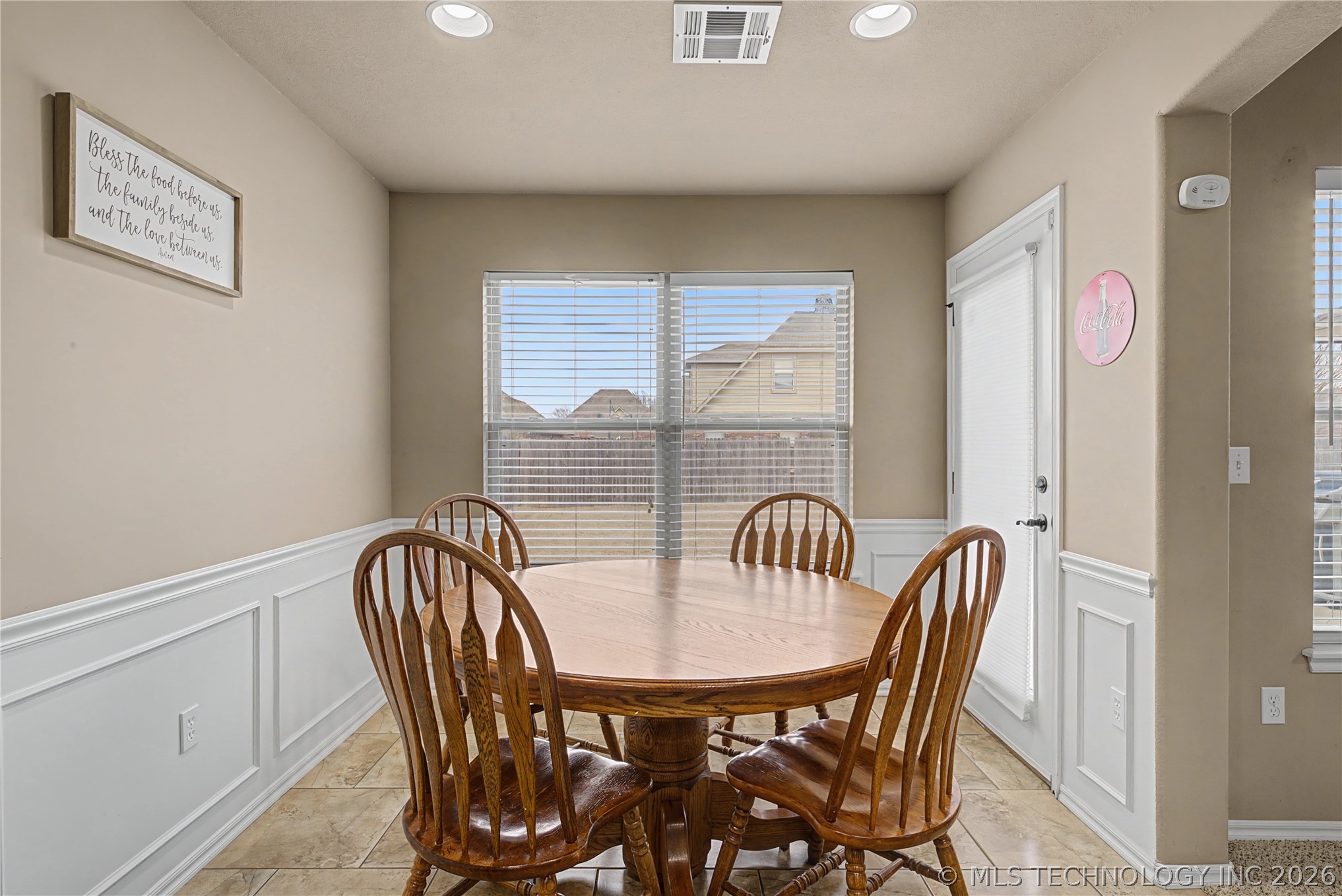 3337 S 207th East Avenue Property Photo 4