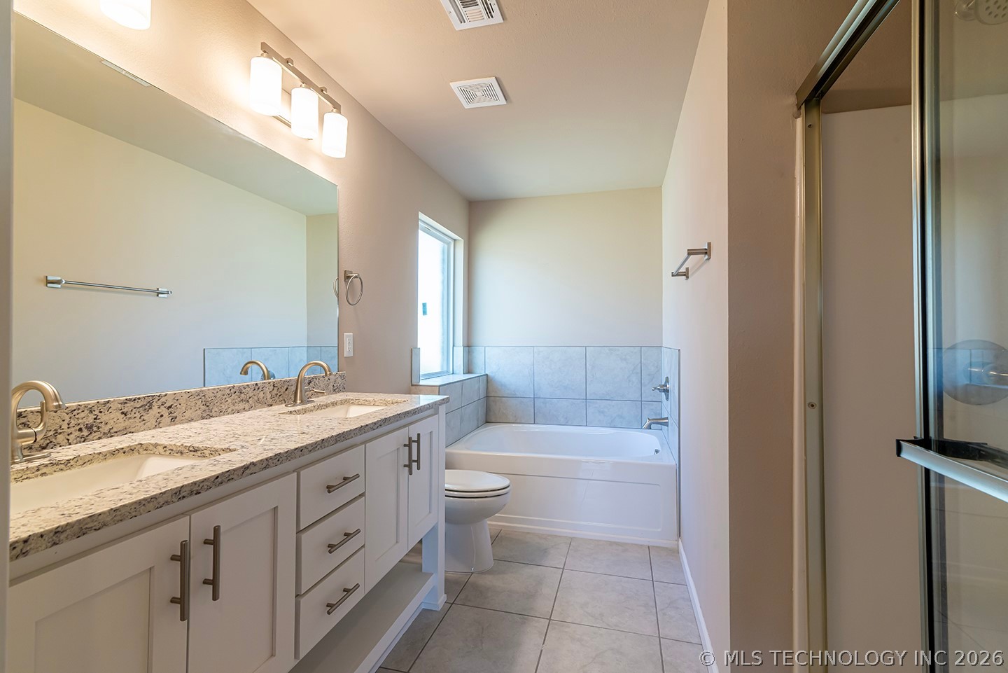 2608 W Main Street Property Photo 17