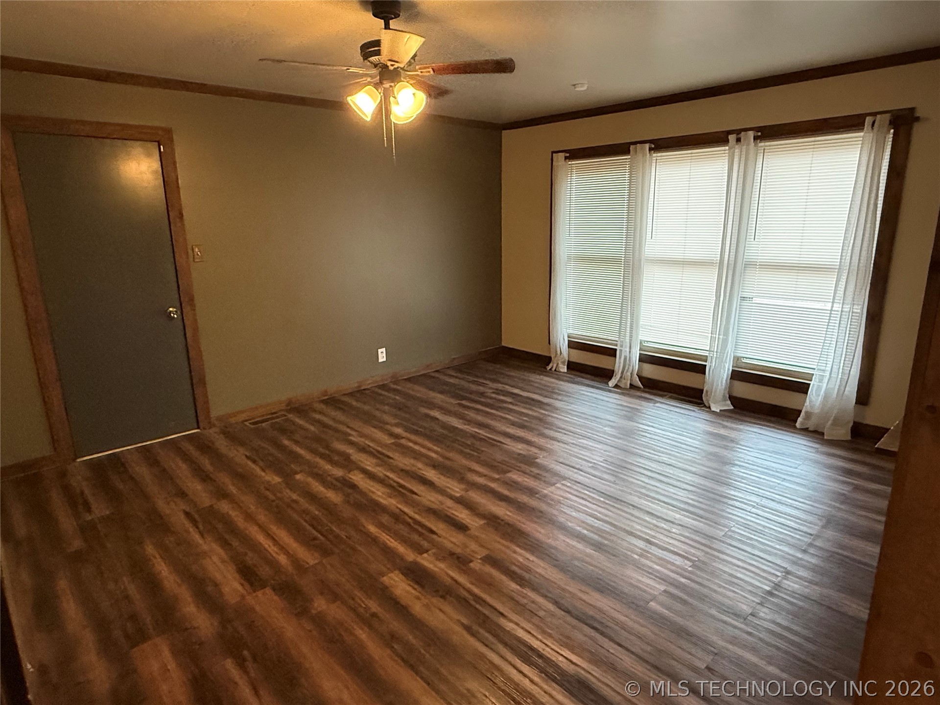 316 Mockingbird Lane Property Photo 7