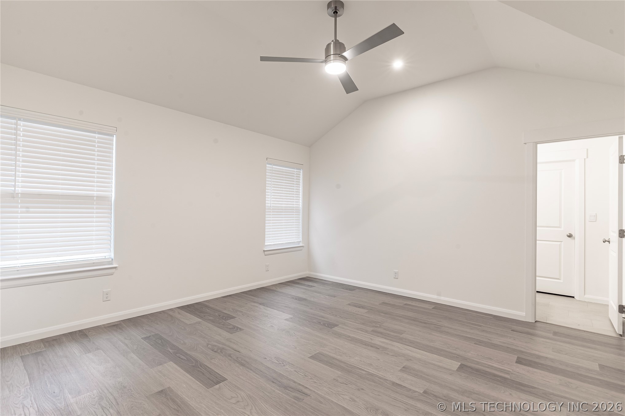 10897 S 271st East Avenue Property Photo 15