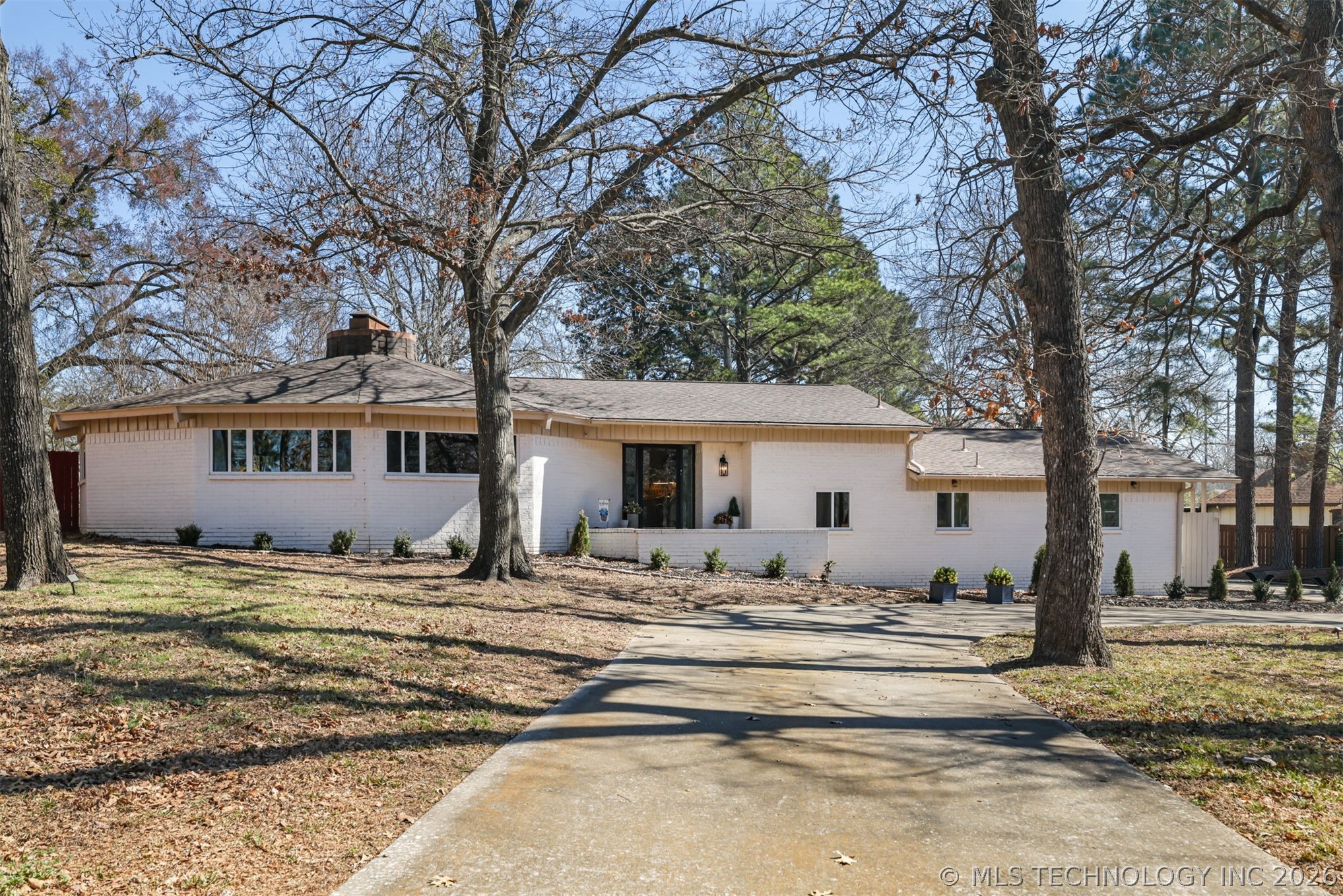 2232 Gershwin Drive Property Photo 1