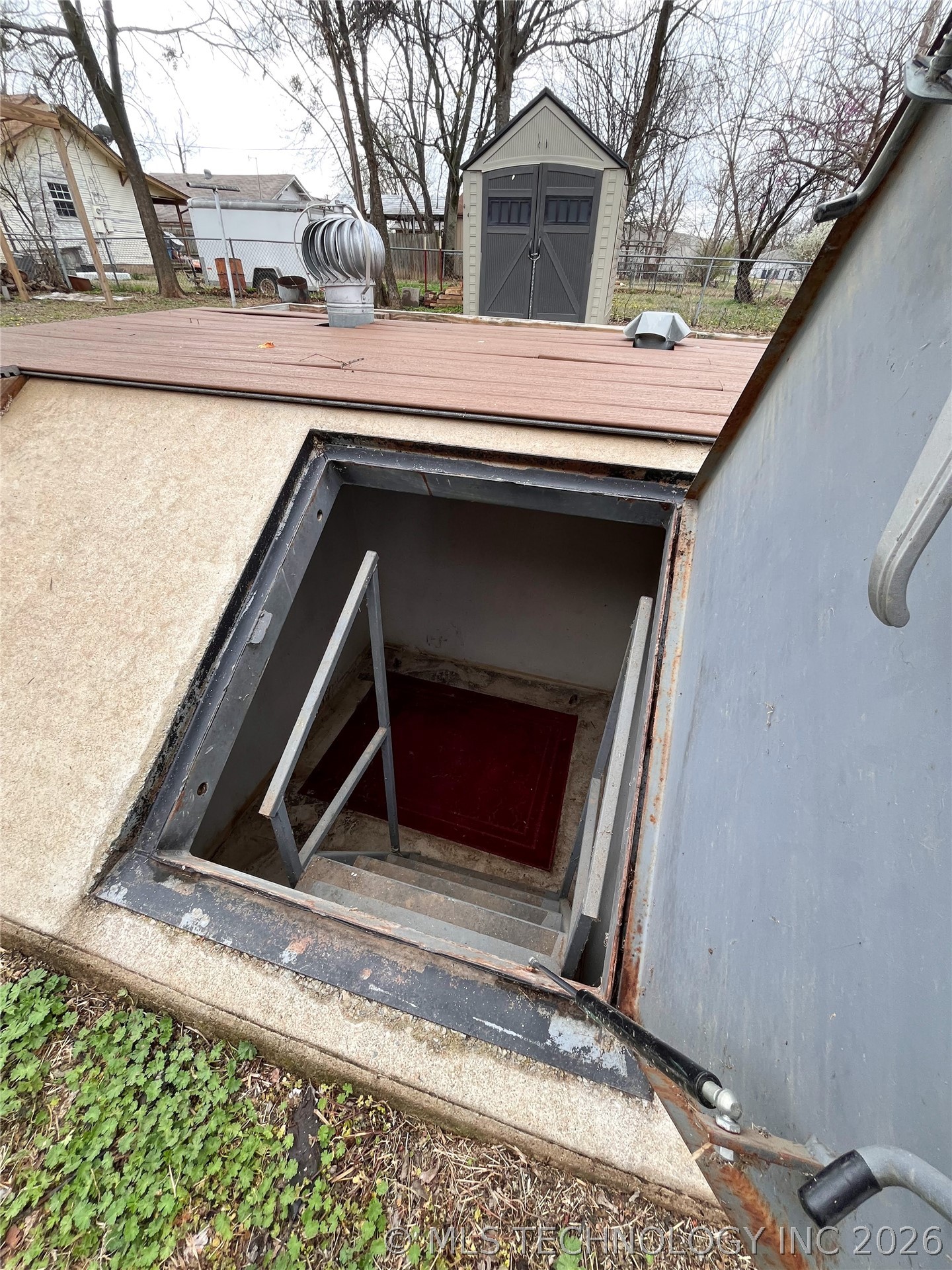 110 N Cedar Avenue Property Photo 20