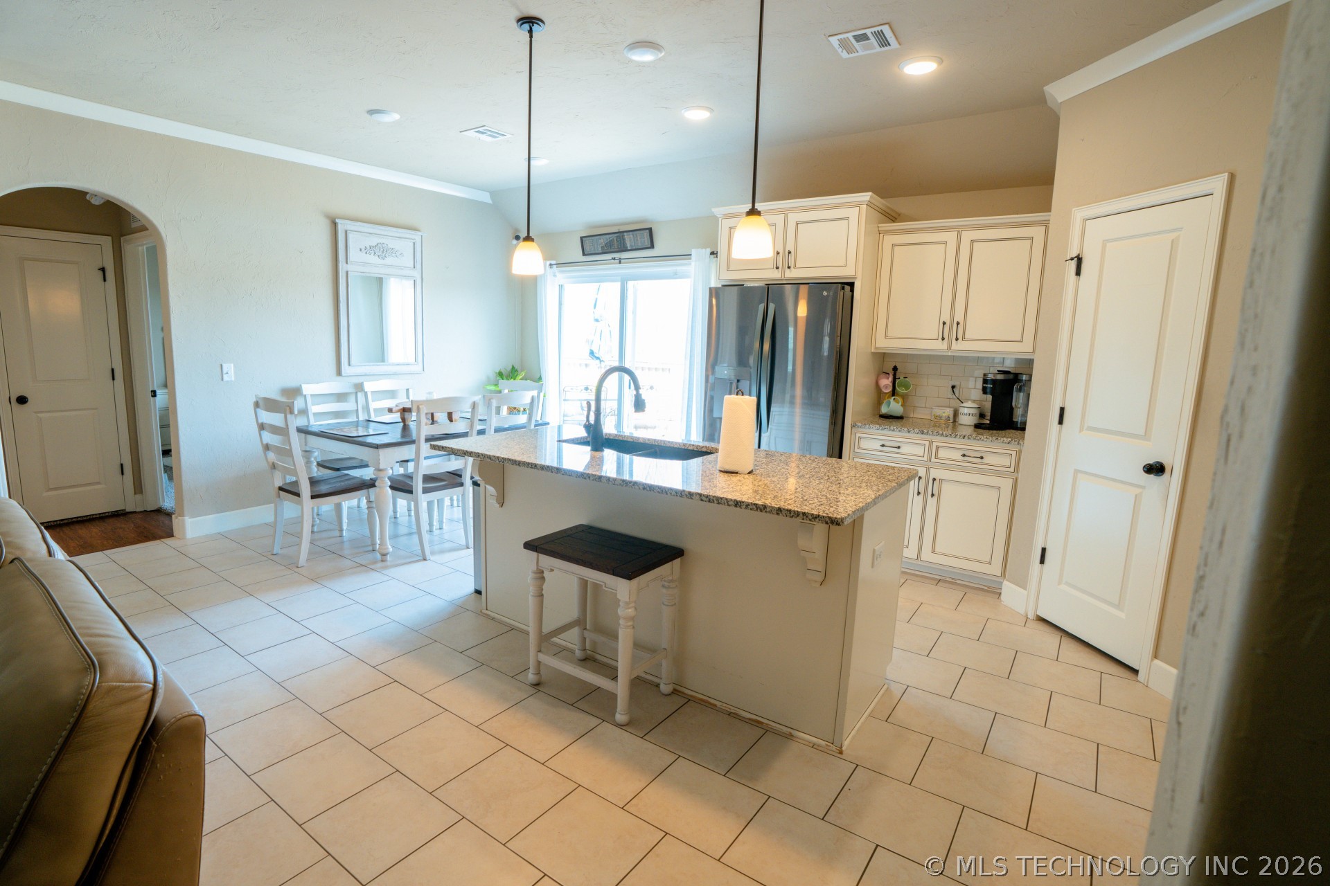 13659 S Quincy Street Property Photo 15