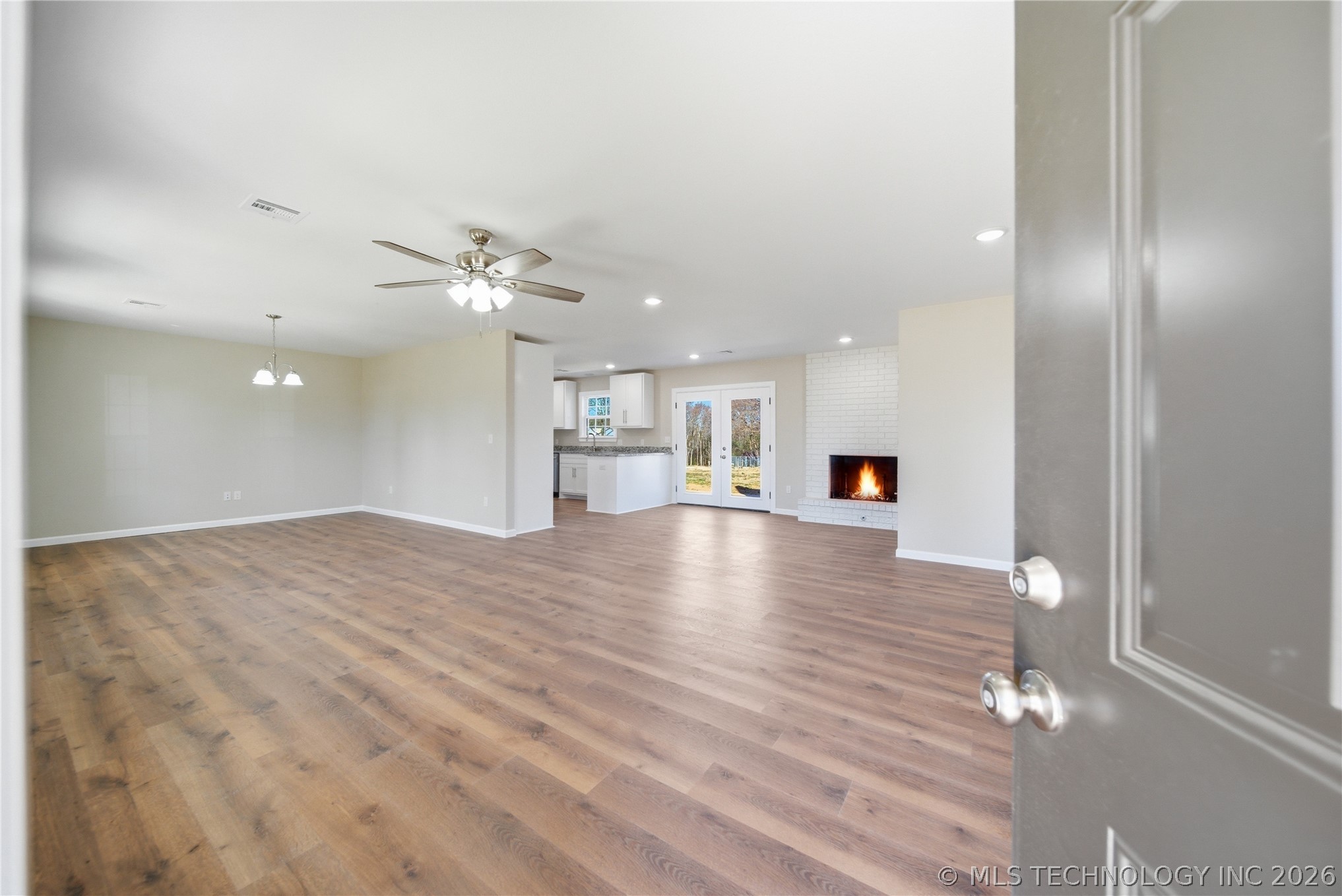 11919 E Southern Hills Road Property Photo 5