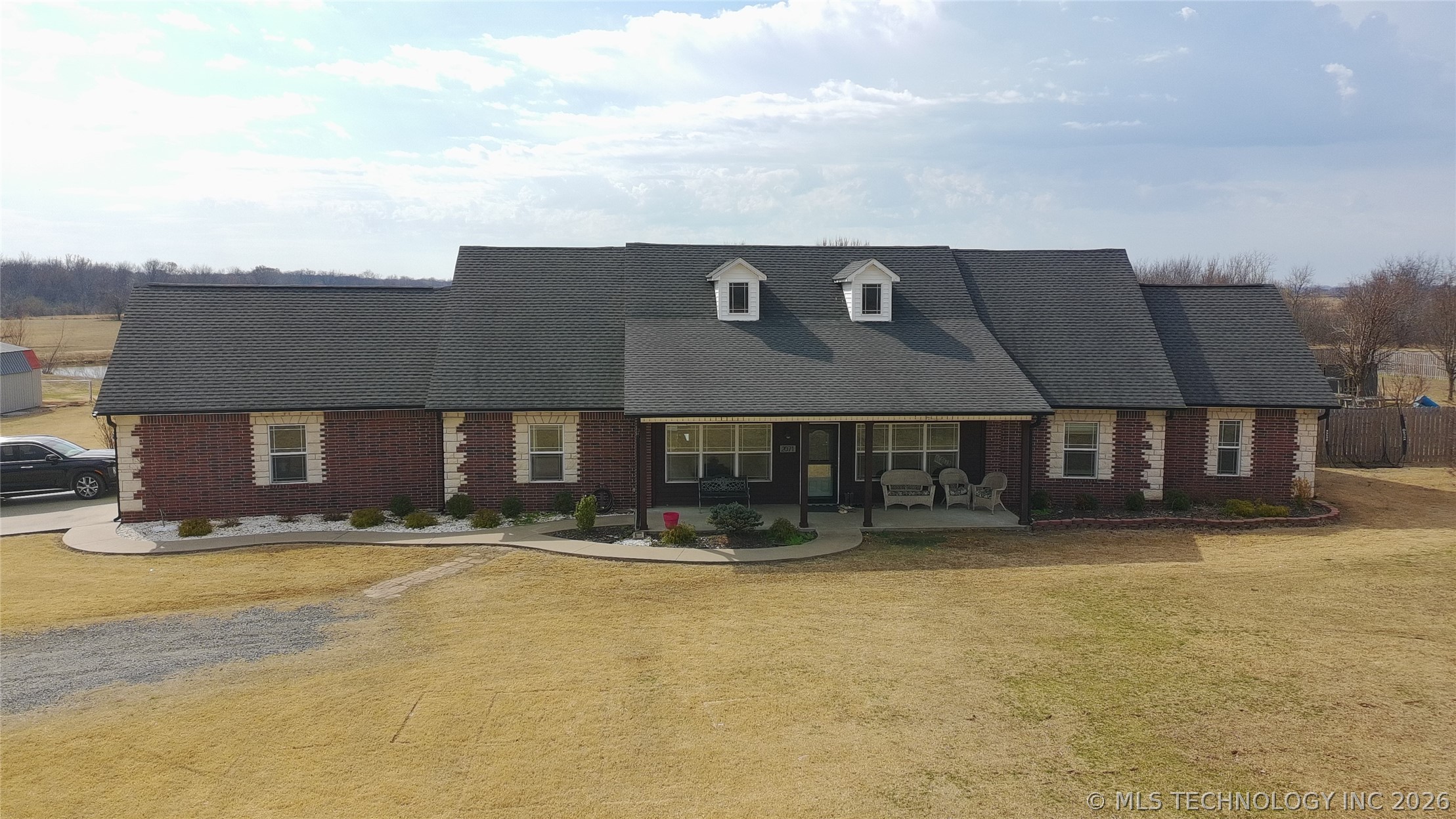 2071 E 53rd Property Photo 1