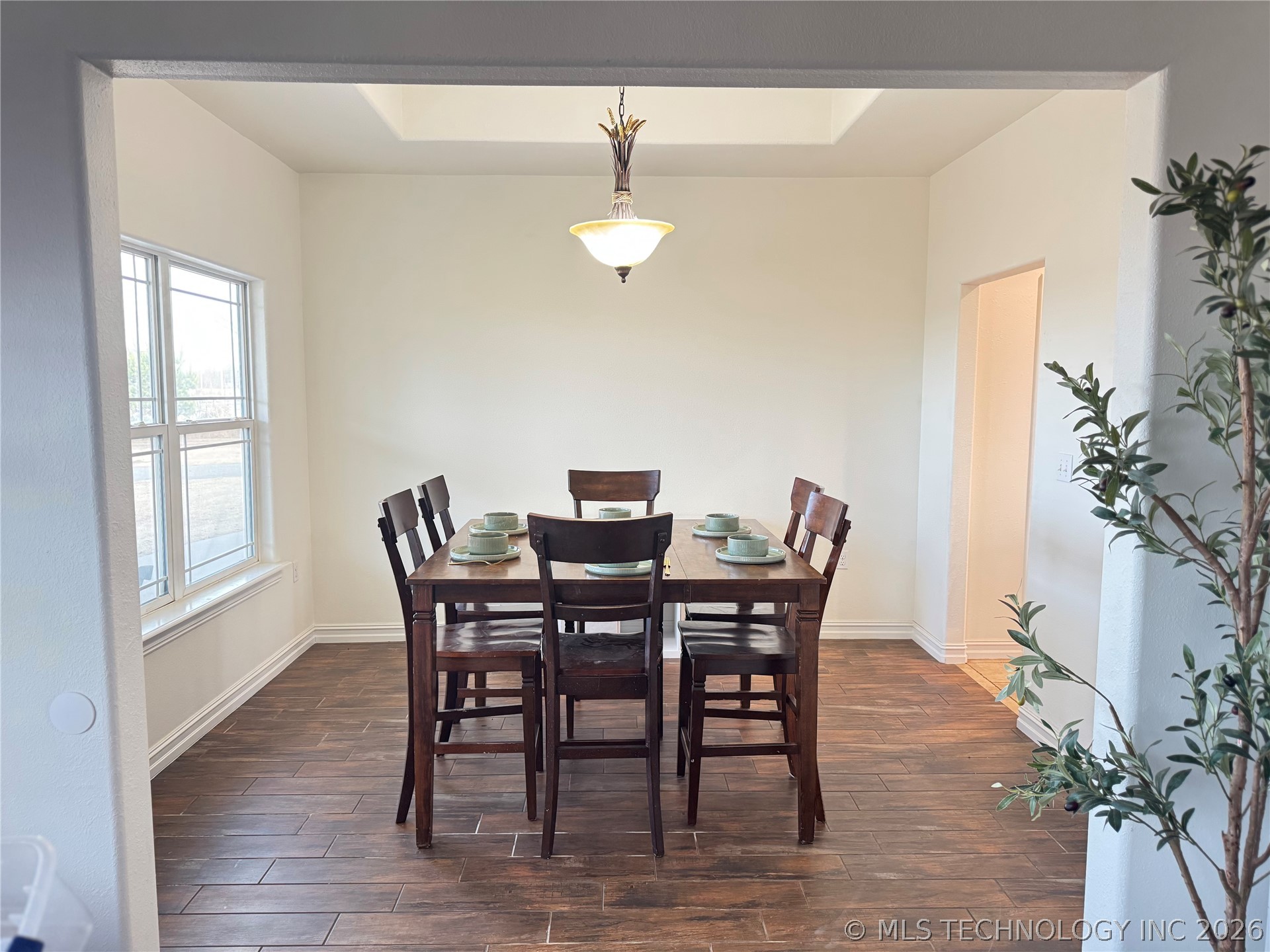 2071 E 53rd Property Photo 7