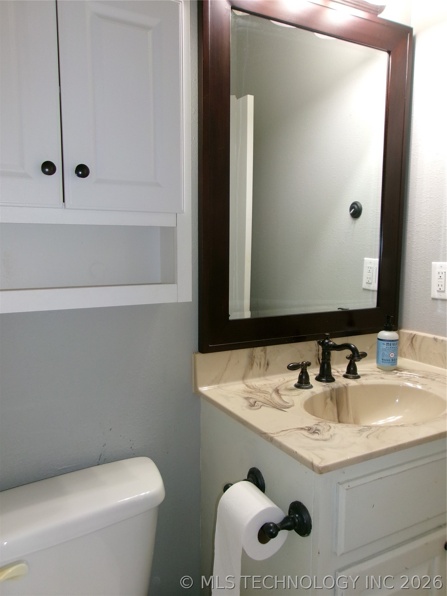 2071 E 53rd Property Photo 34