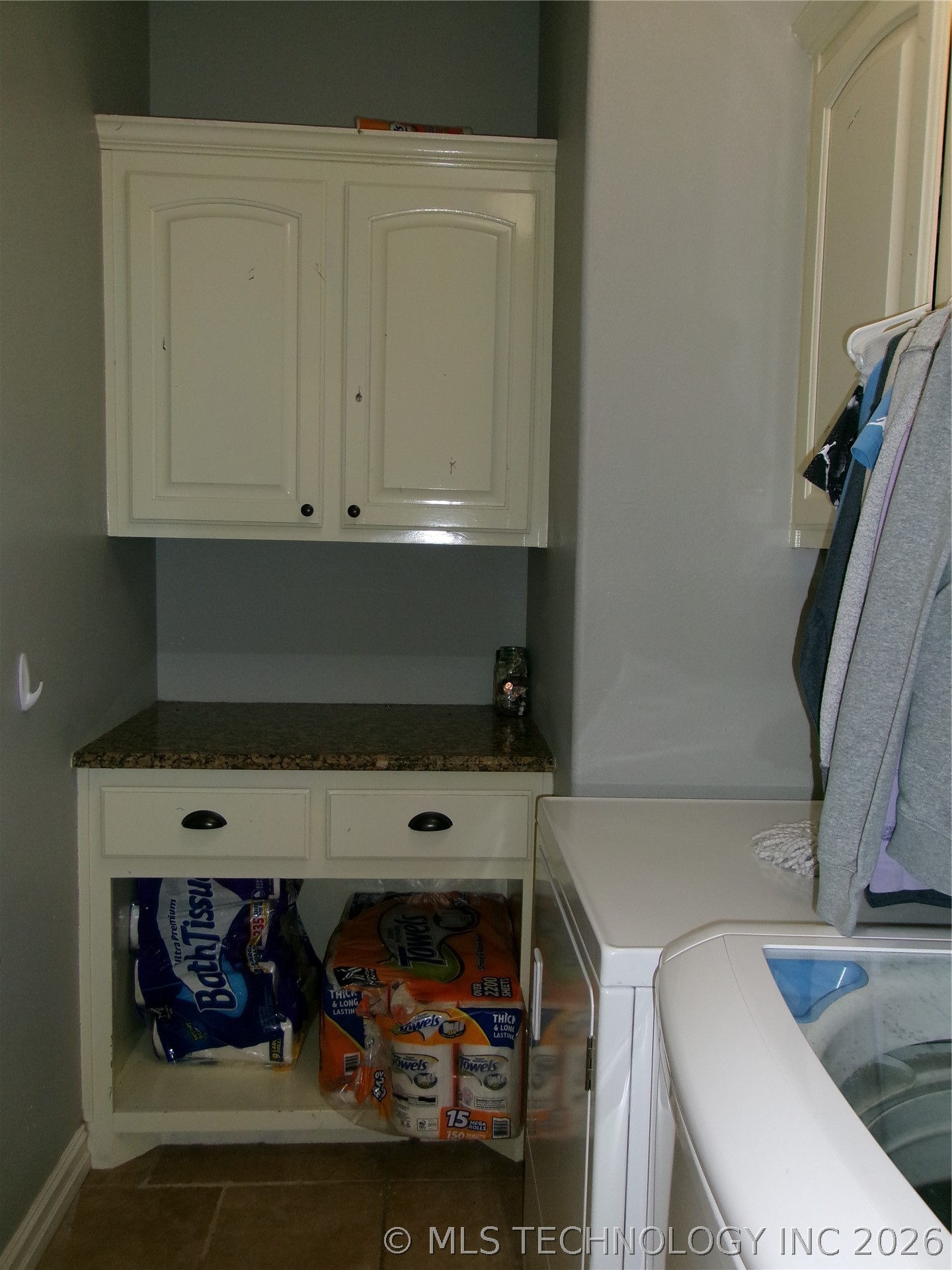 2071 E 53rd Property Photo 38