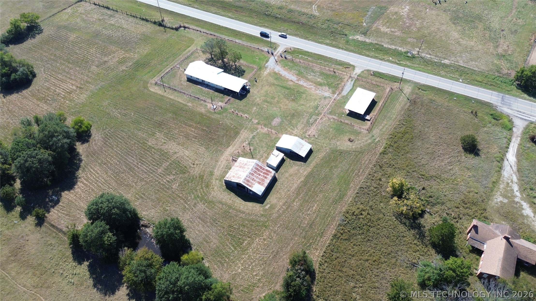 17248 Lake Highway Property Photo 4