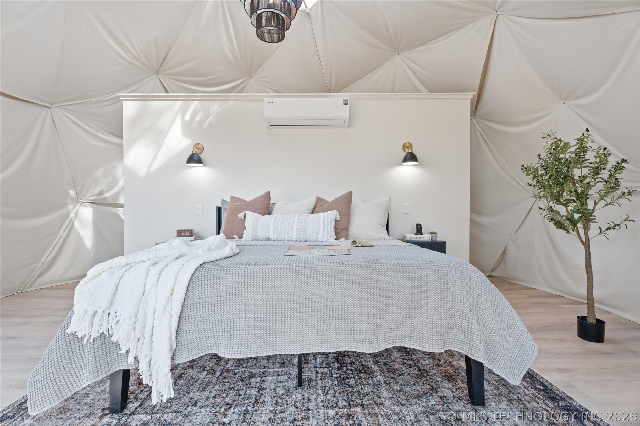 128 2137 Road Property Photo 4