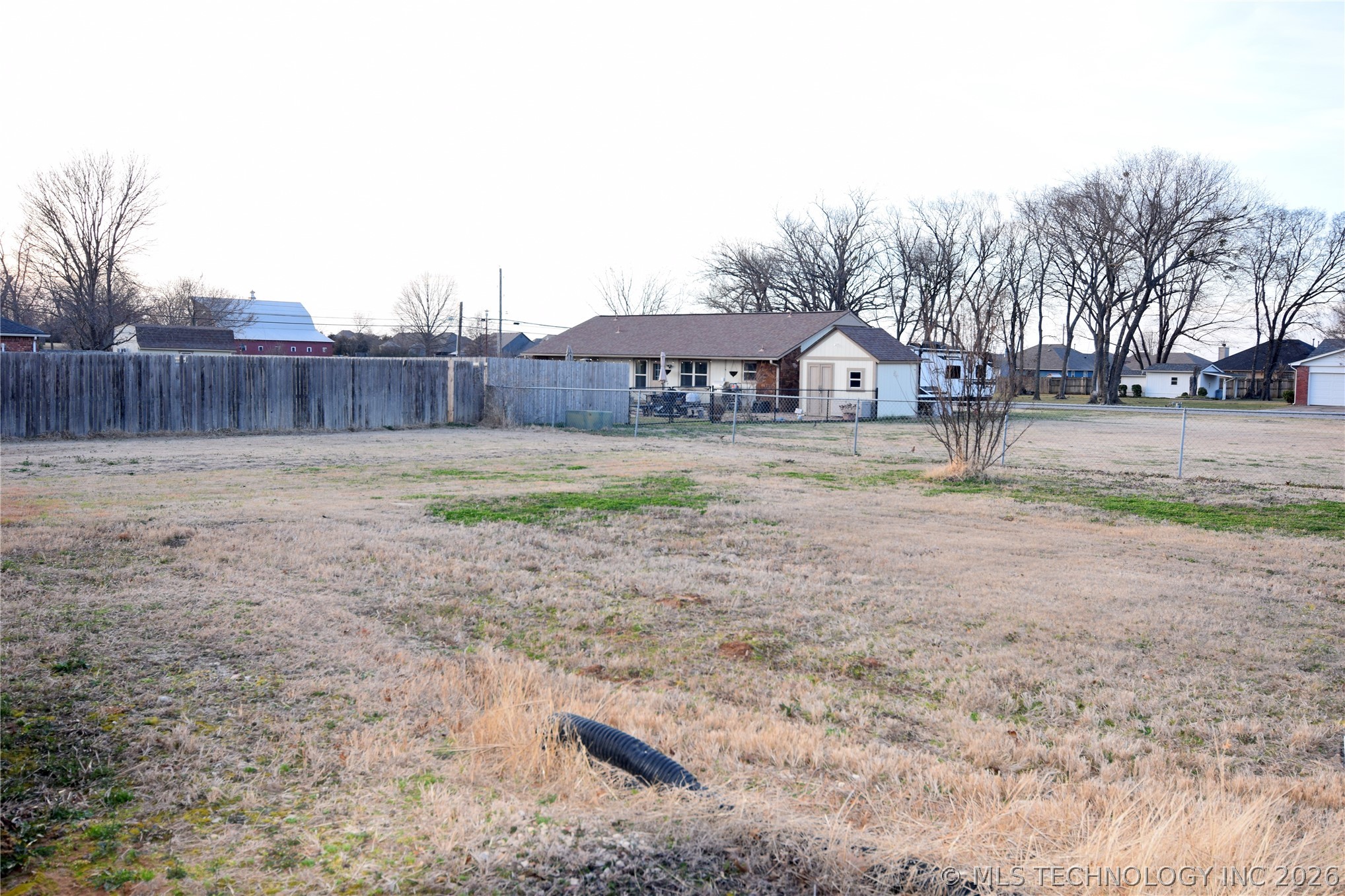 20915 E 36 Street Property Photo 18