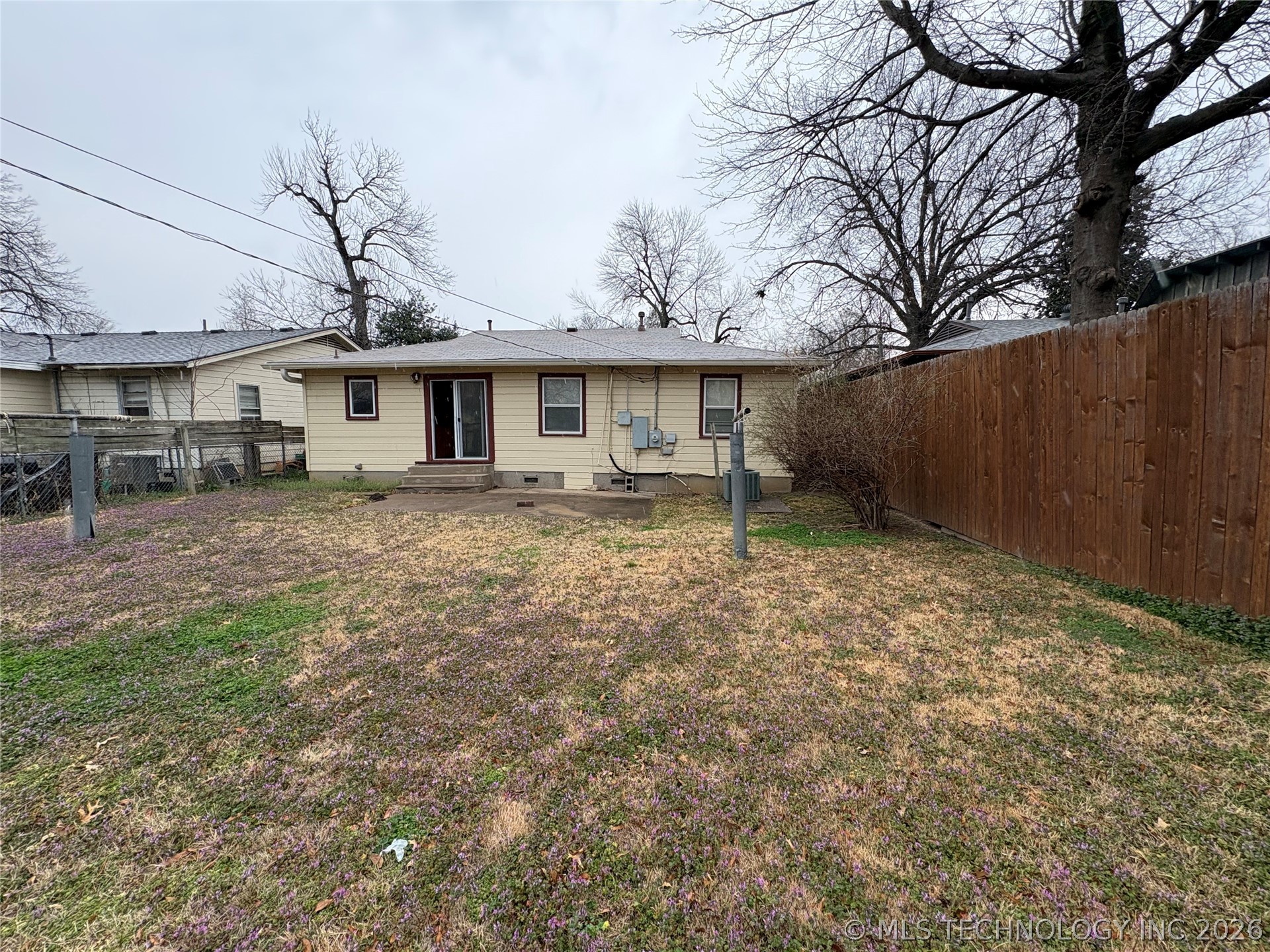 7140 E 6th Street Property Photo 17