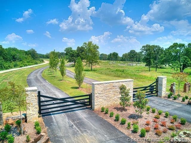 31 Pebble Ridge Road Property Photo 13