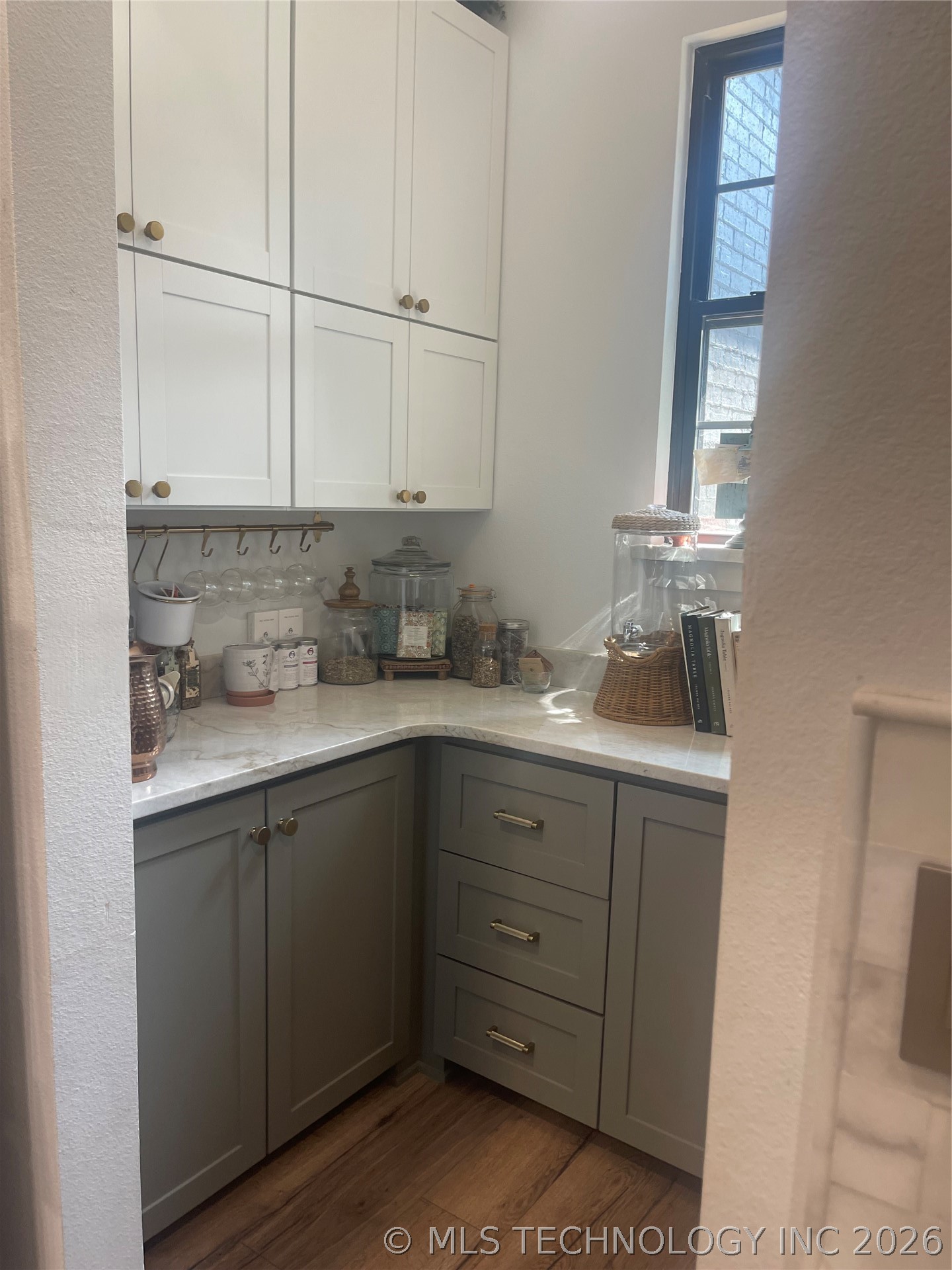 232 Xeno Property Photo 7