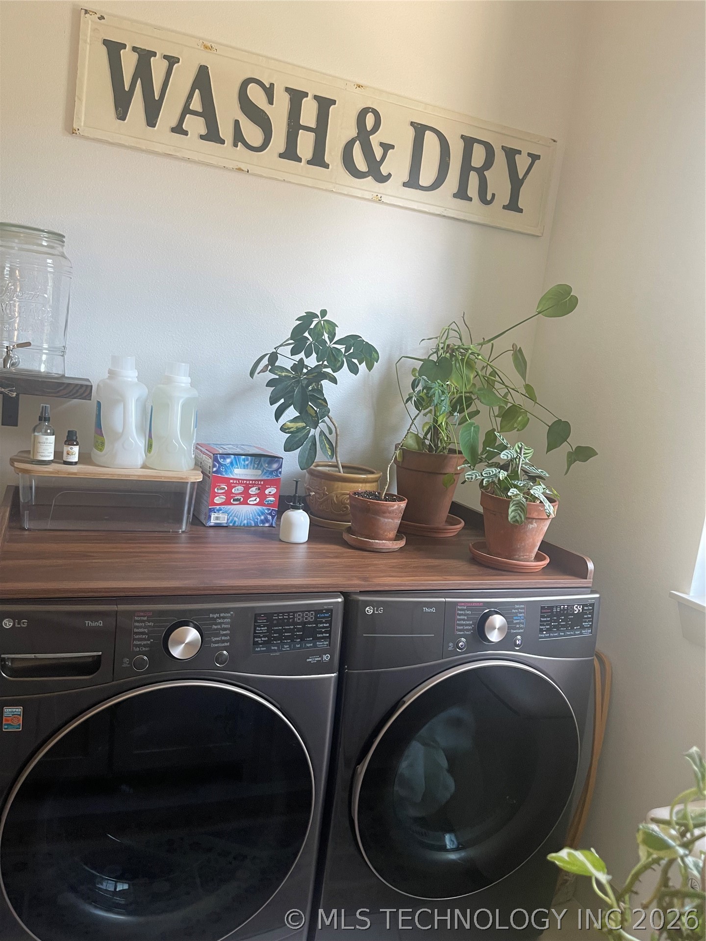 232 Xeno Property Photo 26