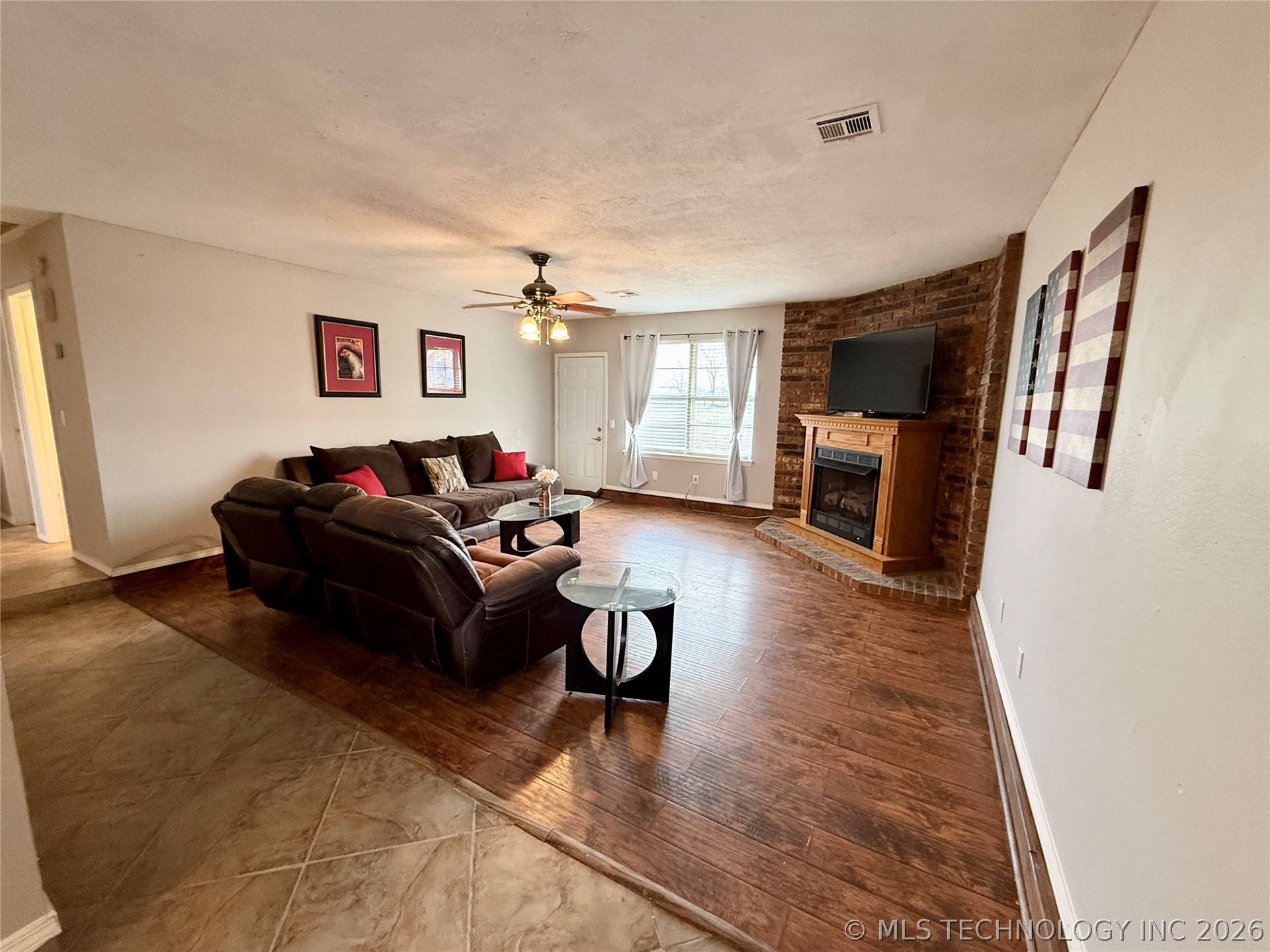 12665 S 35th Street E Property Photo 3