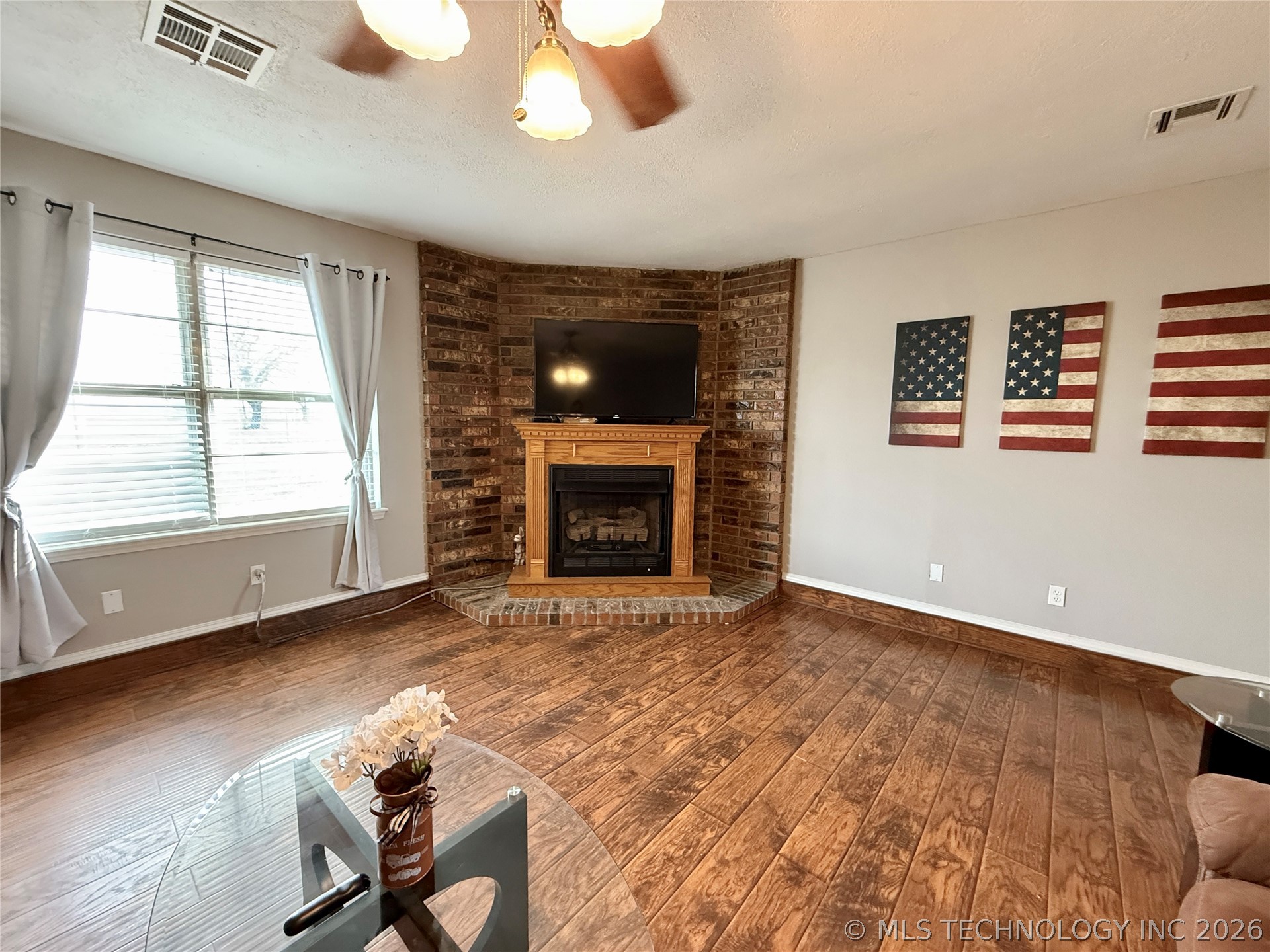 12665 S 35th Street E Property Photo 4
