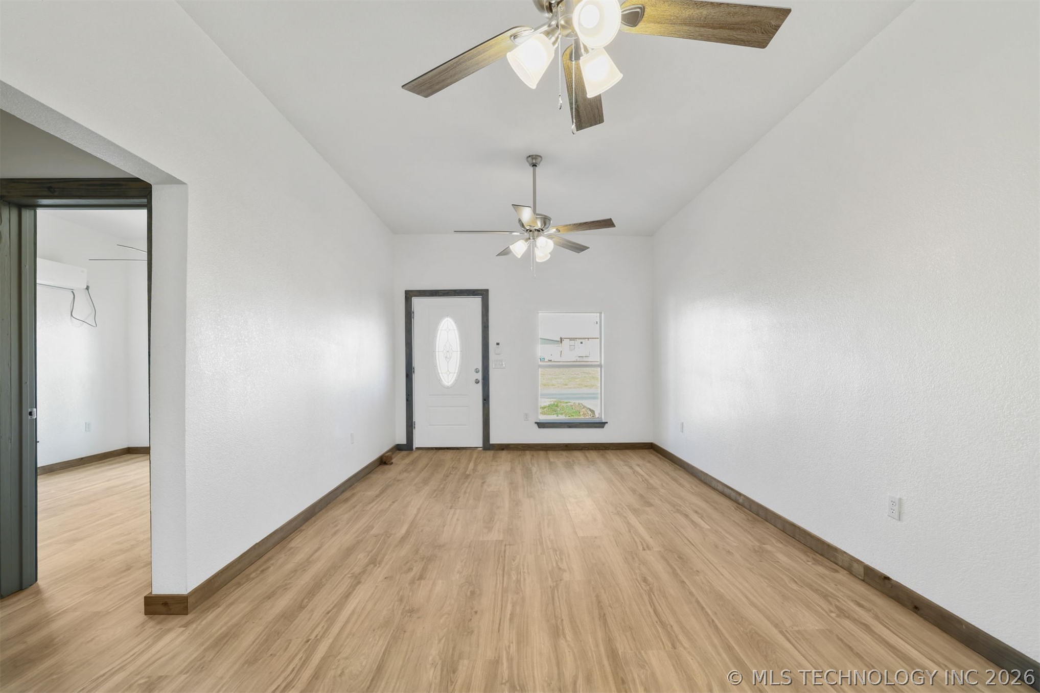 421 W Arkansas Property Photo 4