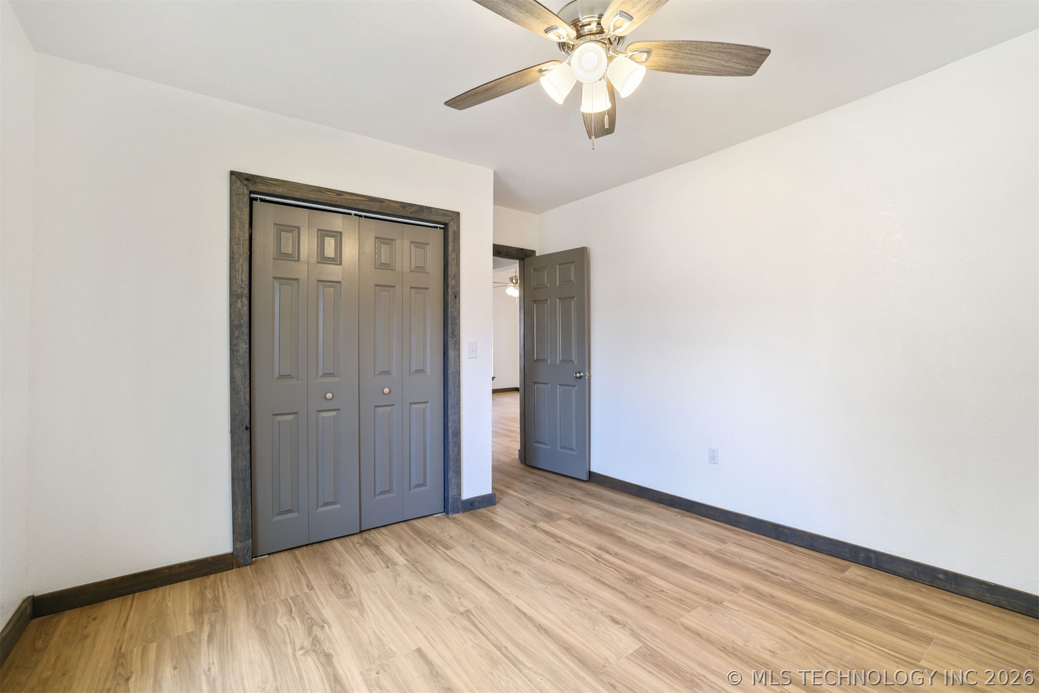 421 W Arkansas Property Photo 8