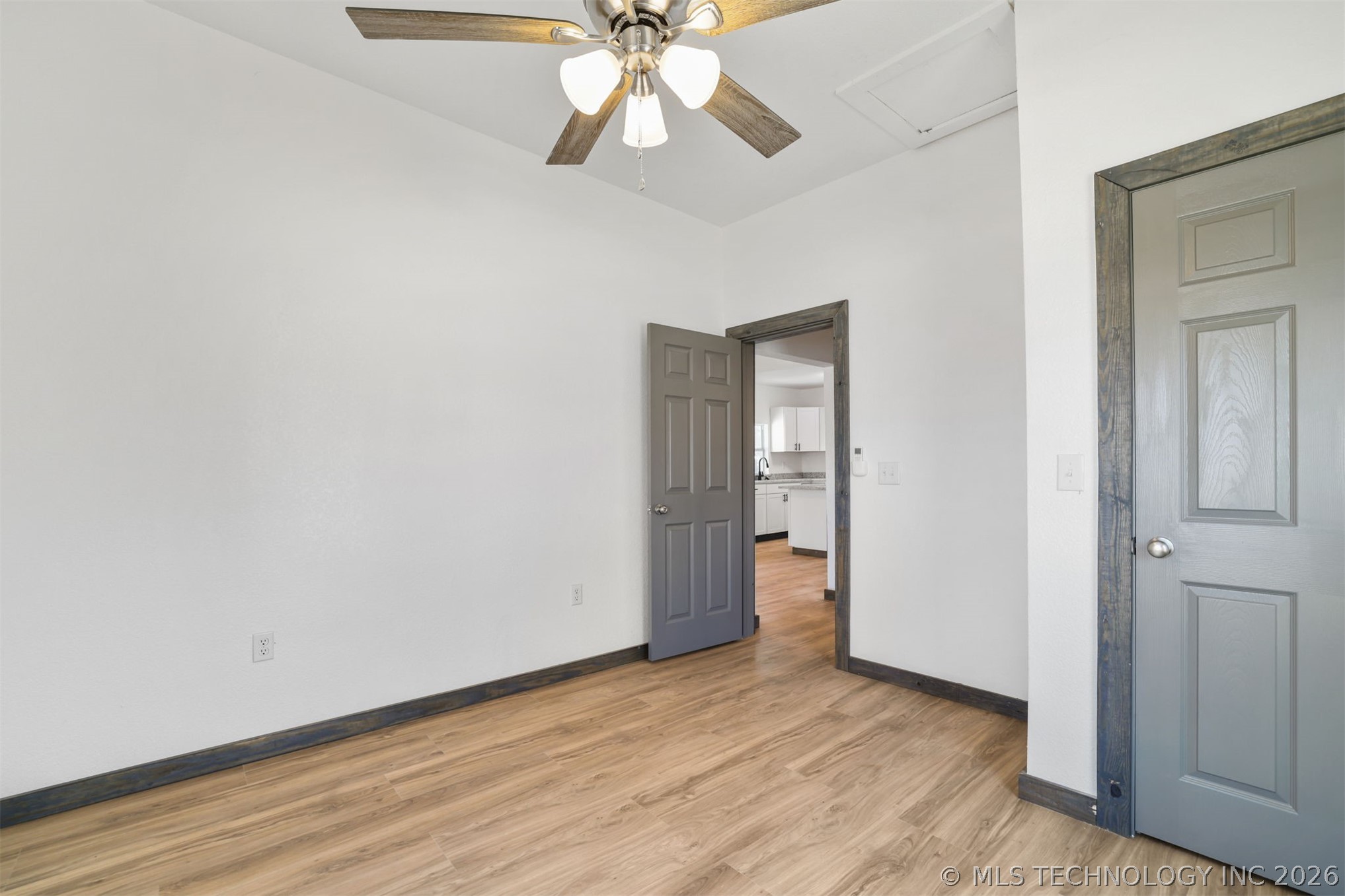 421 W Arkansas Property Photo 10