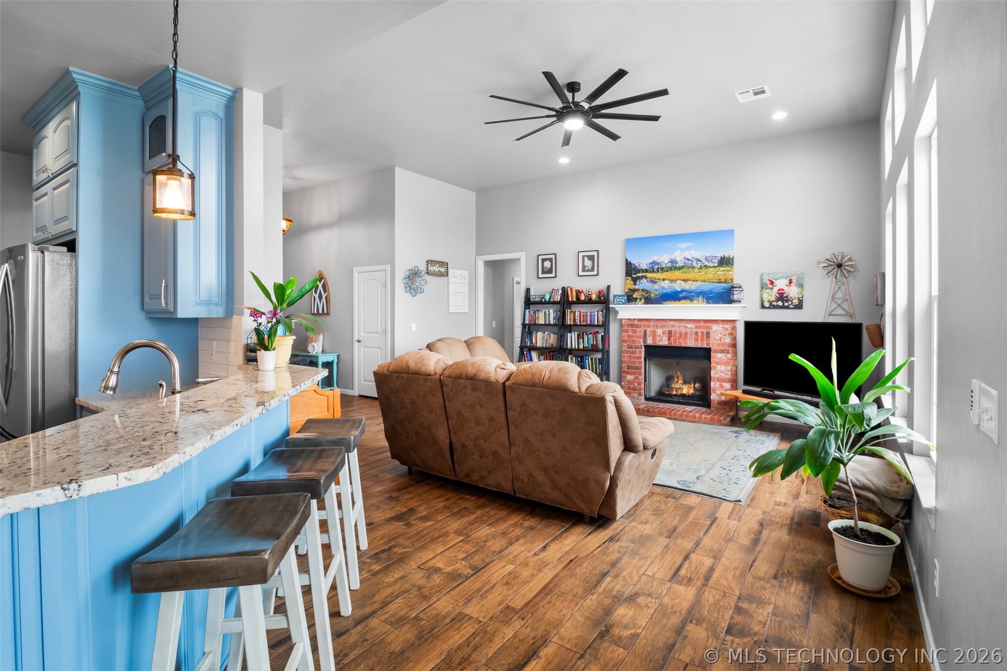 2621 E Prospect Avenue Property Photo 10